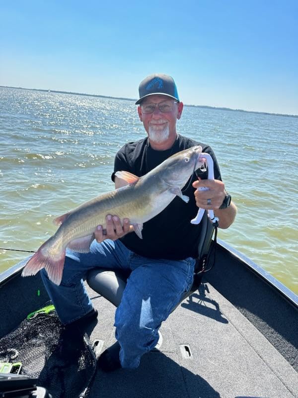 Reaction Tackle 100% Pure Fluorocarbon Fishing Line - High Strength, Abrasion-Resistant, Fast-Sinking, Virtually Invisible - Saltwater and Freshwater Leader Line customer photo 1