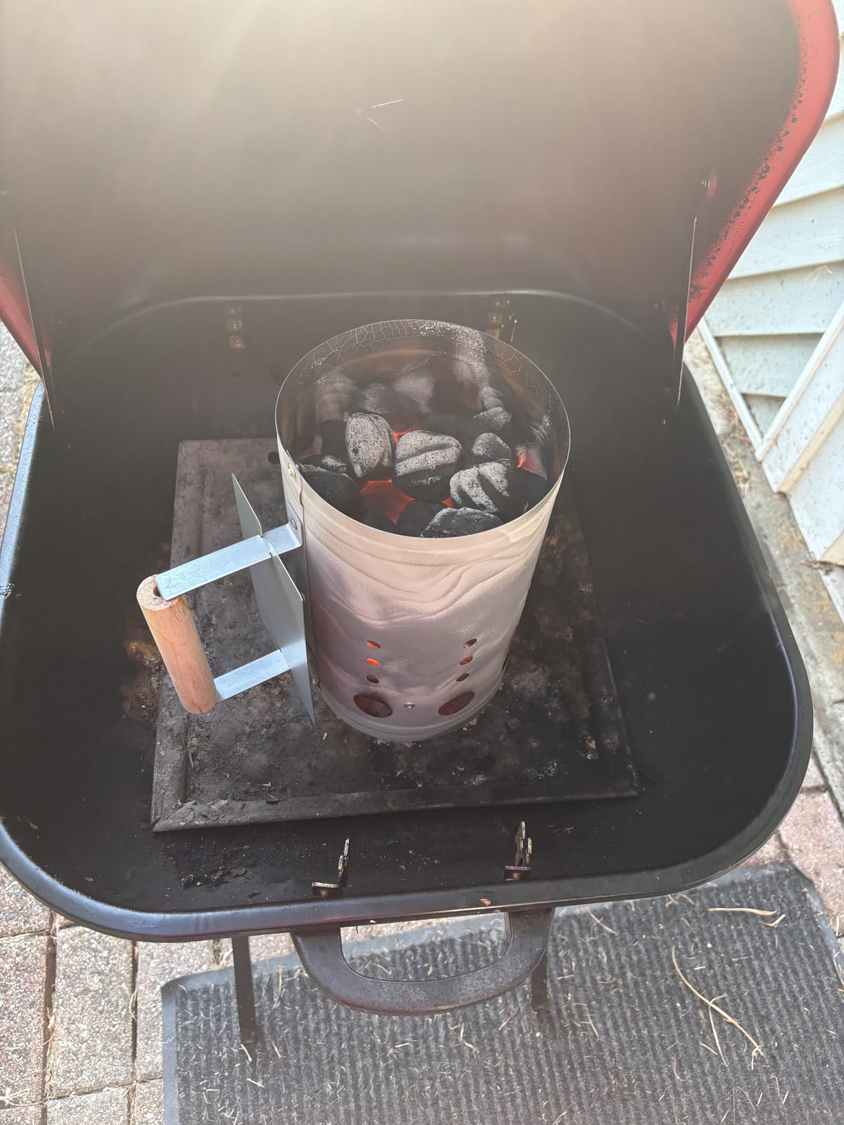 homenote Charcoal Chimney Starter Kit with Blower and Fire Cubes (11.5x7) | Includes 32 fire cubes, heat-resistant gloves and blower; zinc-plated steel chimney features a wooden handle and heat shield customer photo 2