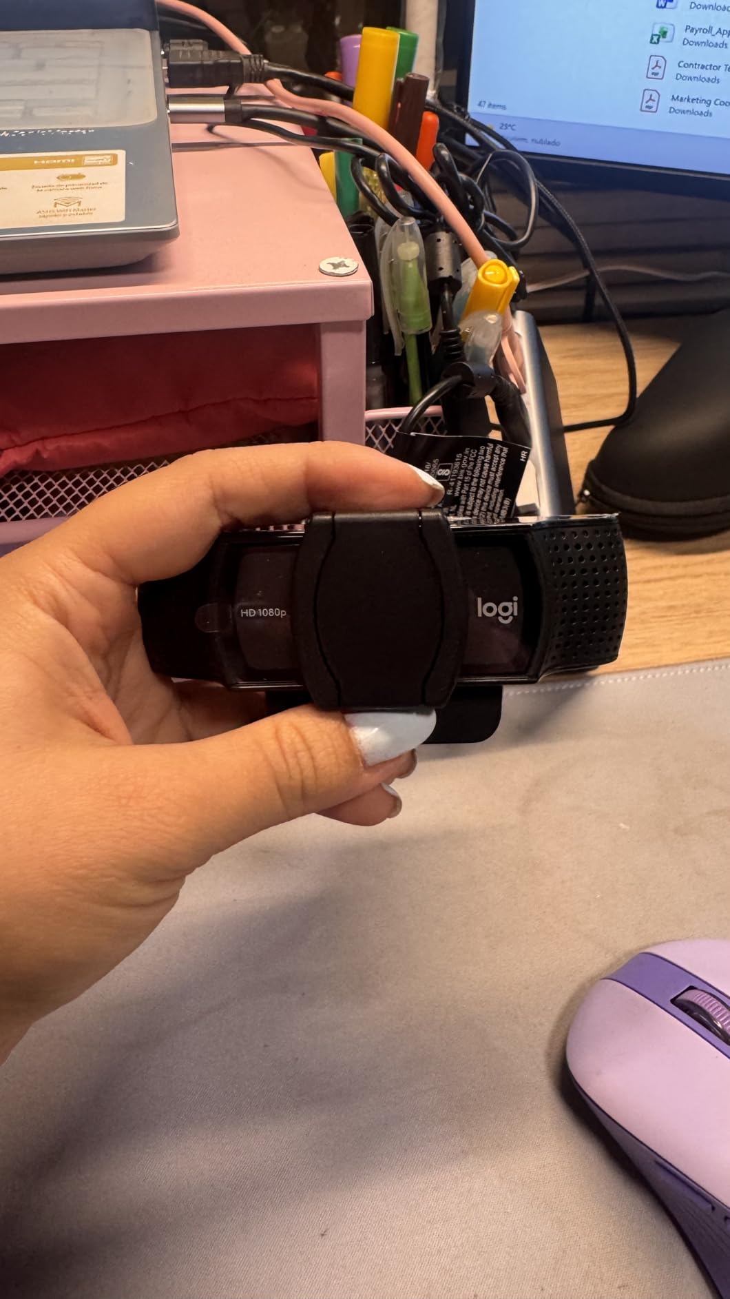 Logitech C920S HD Pro Webcam Full 1080p/30fps Video Calling Clear Stereo | 30fps video calling, clear stereo audio, light correction, works with Skype, Zoom, FaceTime, Hangouts, PC, Mac, laptop customer photo 2