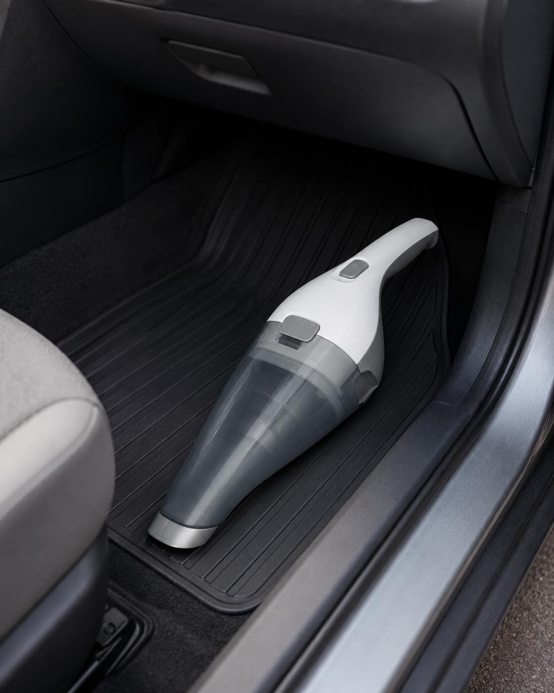 BLACK+DECKER dustbuster Cordless Handheld Vacuum, Portable Car Vacuum Cordless Rechargeable, Wall Mount (HNVC215B10) customer photo 1