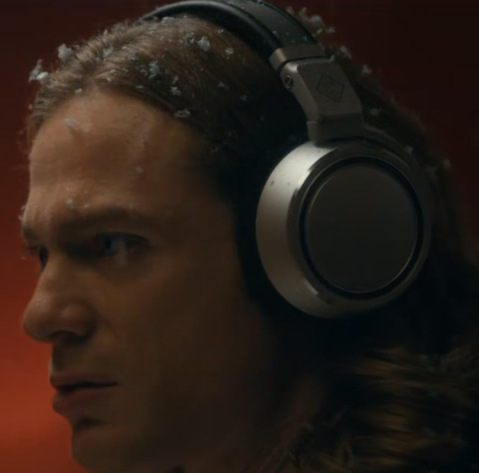 Neumann NDH20 Closed-Back Studio Headphone customer photo 2