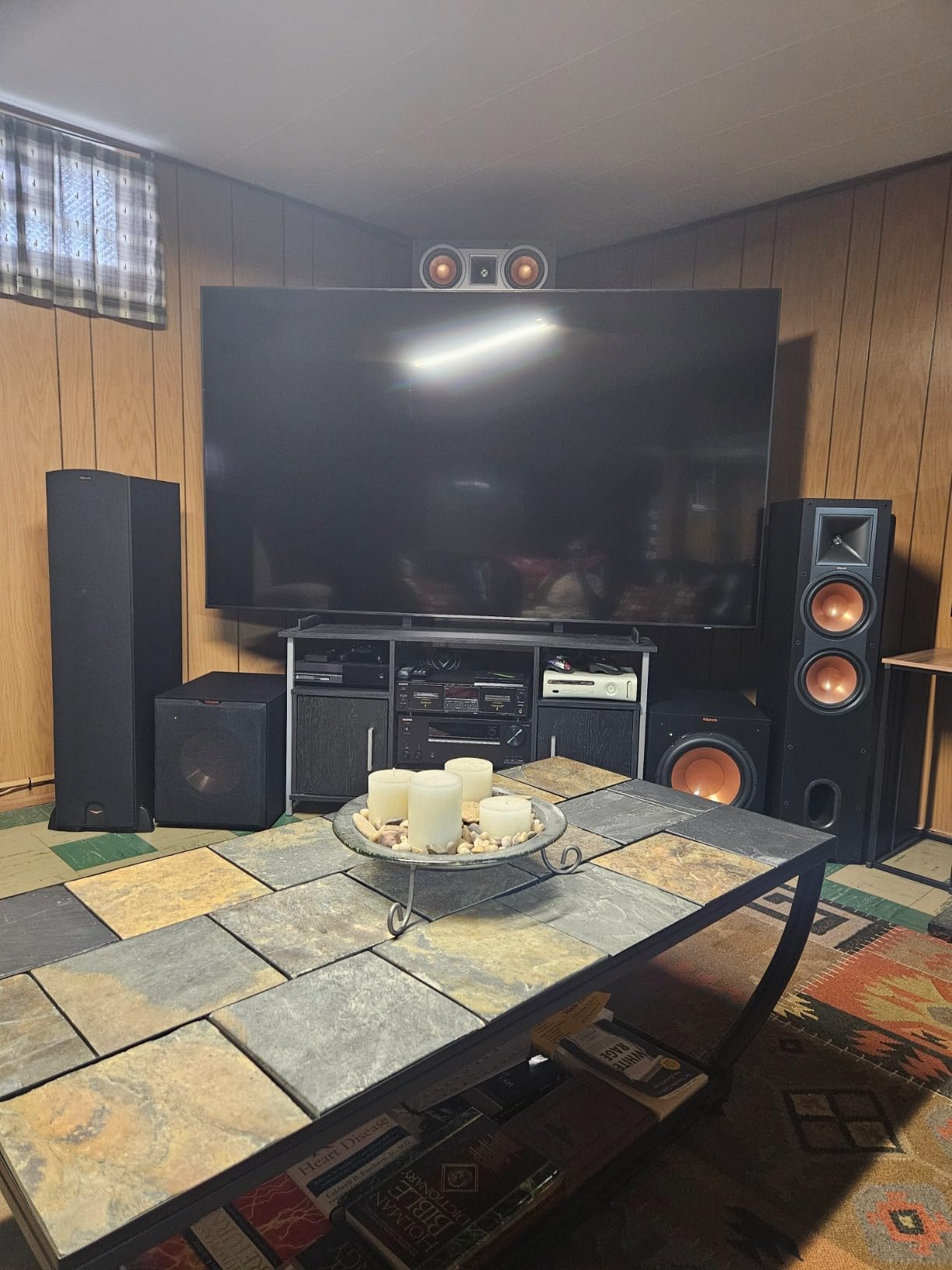 Klipsch Reference R-610F Floorstanding Speaker, Black, Pair customer photo 1