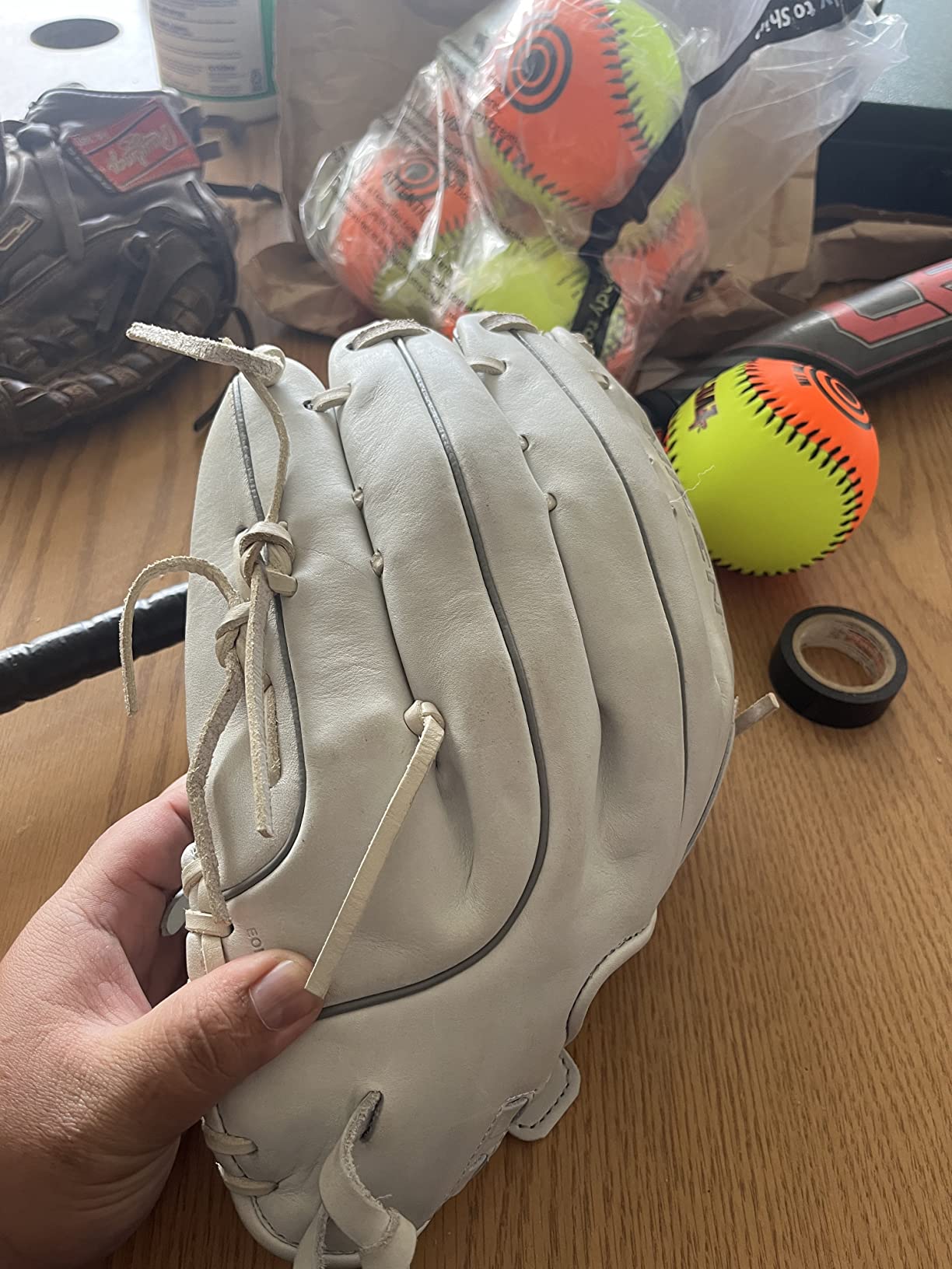 Miken Pro Series Slowpitch Softball Glove, 13 inch, White/Red customer photo 1