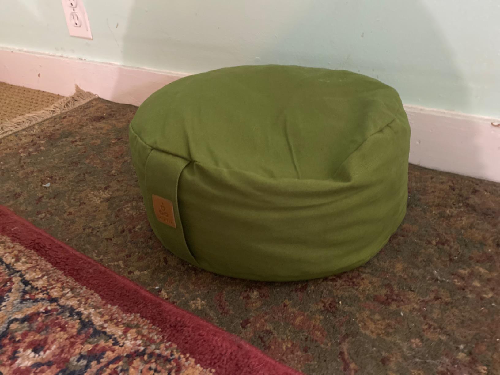 Zafu Buckwheat Meditation Cushion,D=13