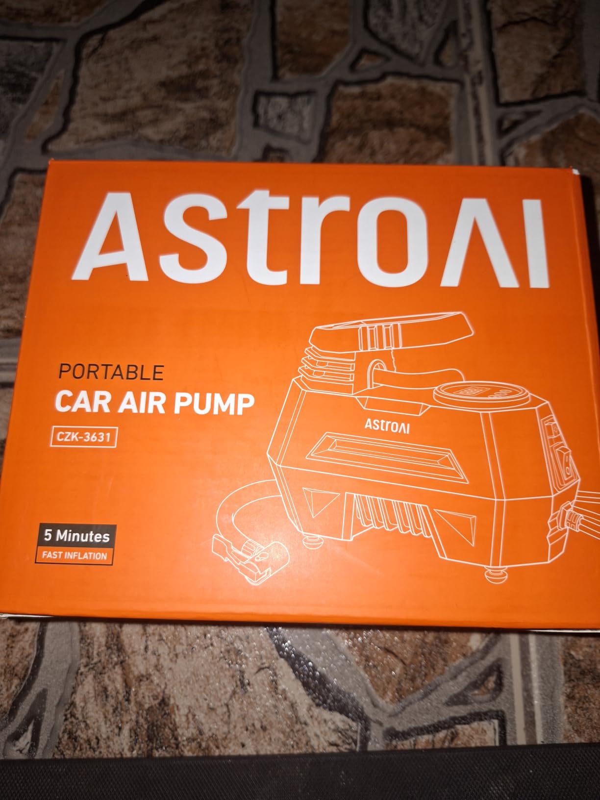 AstroAI AIRUN H Tire Inflator Portable Air Compressor, 12V DC Tire Inflator, Auto Shut-Off with Digital Pressure Gauge & LED Light, Fast Inflation for Car, Motorcycle, Bike Tires, 9.8Ft Cord, Yellow customer photo 2