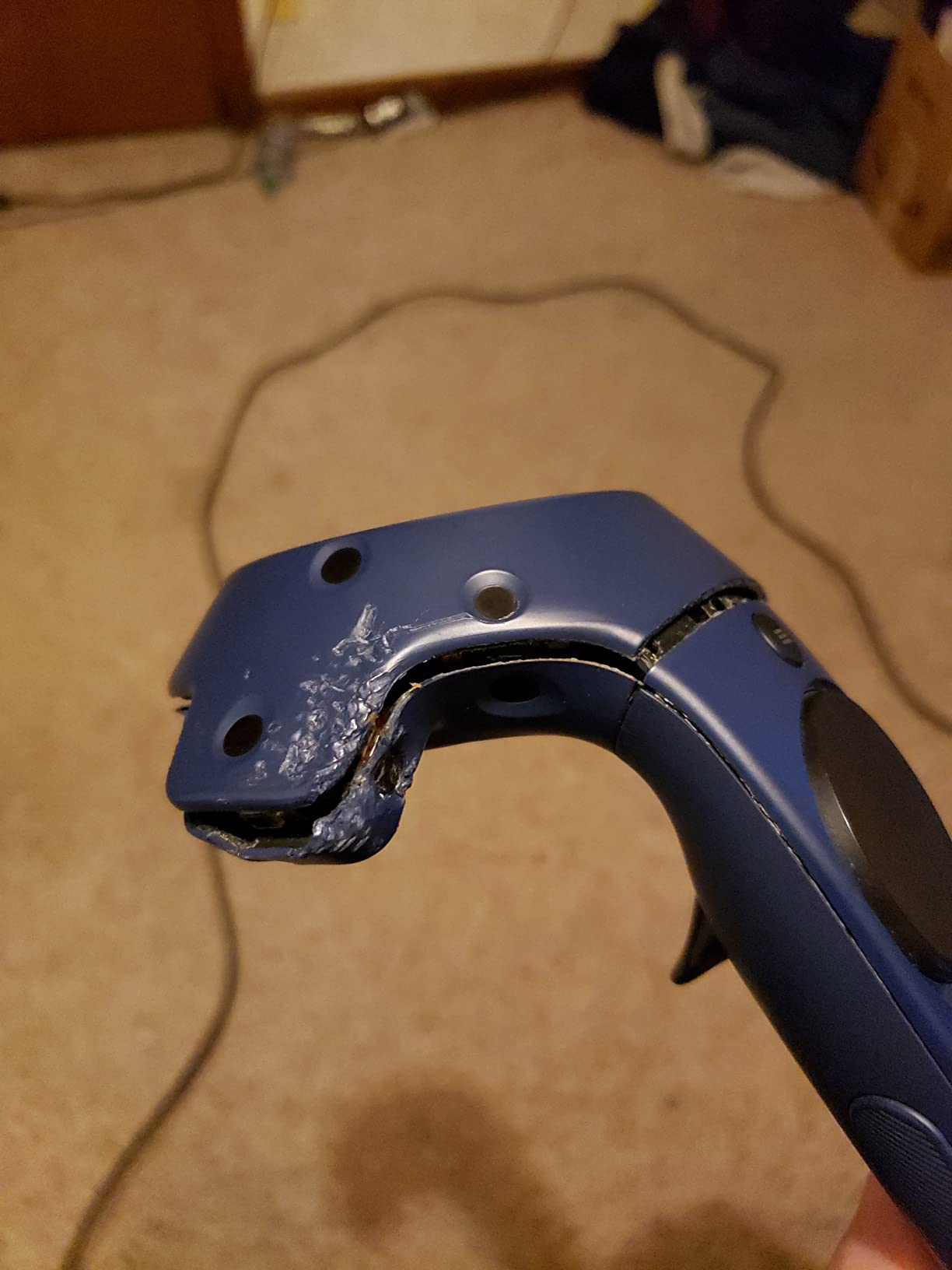 HTC Vive SteamVR Controller (2018) - Compatible with Vive and Vive Pro VR Headsets customer photo 1