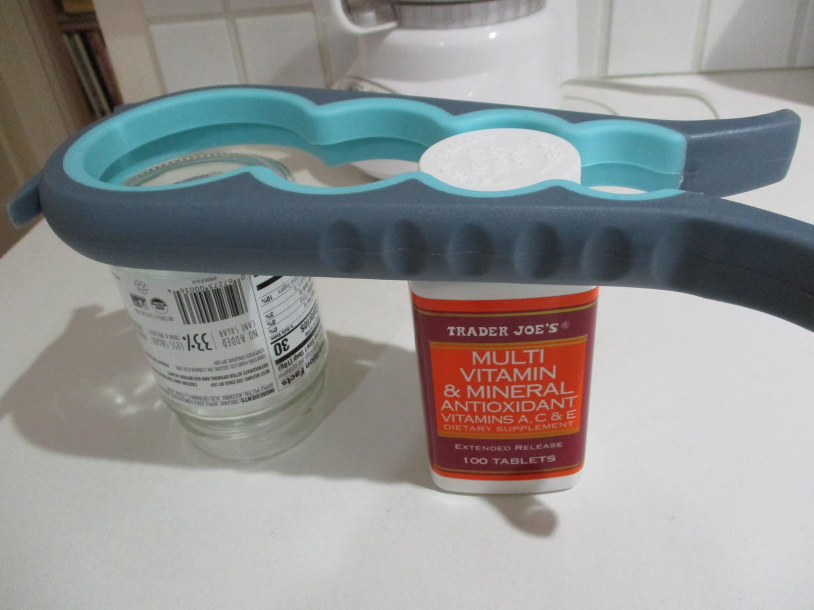 Otstar Jar Opener & Bottle Opener for Seniors with Arthritis, Weak Hands | Adjustable Lid Opener Effortlessly Opens Jars, Bottles & Pop-Top Cans, Great for Senior Parents, Grandparents, or Loved Ones customer photo 2