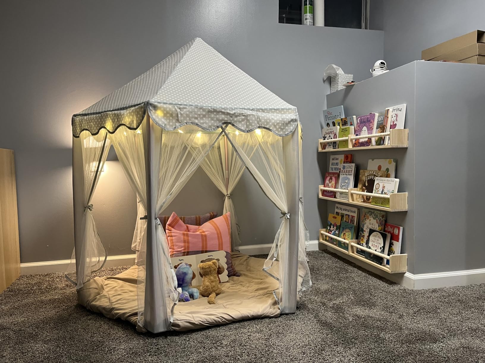 Sumbababy Princess Castle Tent for Girls Fairy Play Tents for Kids Hexagon Playhouse with Fairy Star Lights Toys for Children or Toddlers Indoor or Outdoor Games (Pink) customer photo 2