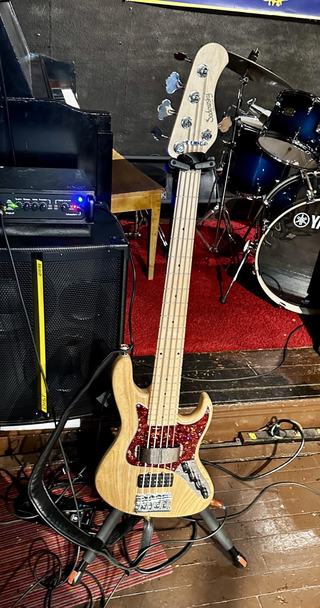 Hercules GS415BPLUS AutoGrip System Guitar Stand customer photo 1