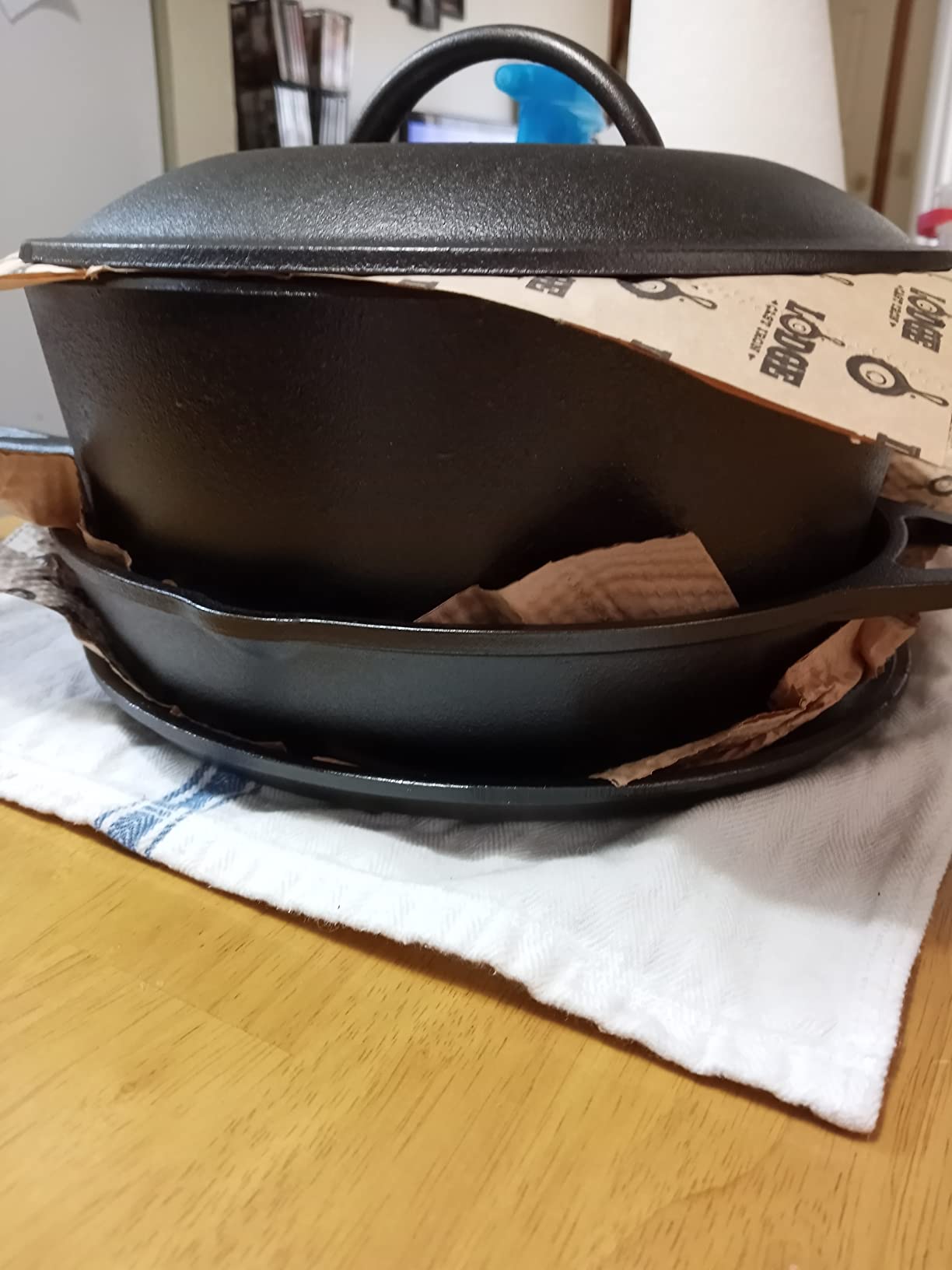 Cast Iron 4-Piece Set, PFAS-Free Pre-Seasoned Kitchen Set | PFAS-Free Cast Iron Set Includes Skillets, Griddle & Dutch Oven for Non-Toxic Everyday Cooking, Made in USA customer photo 1