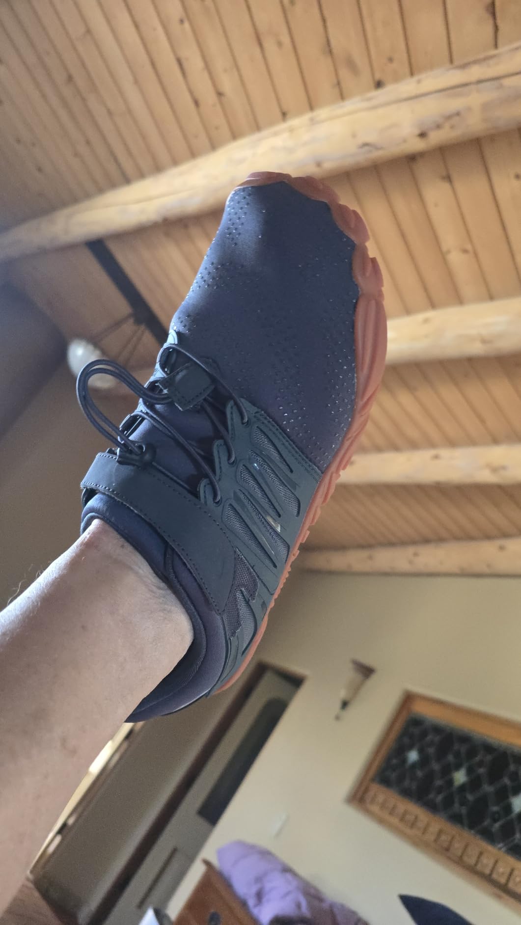 WHITIN Men's Minimalist Trail Runner W30 customer photo 1