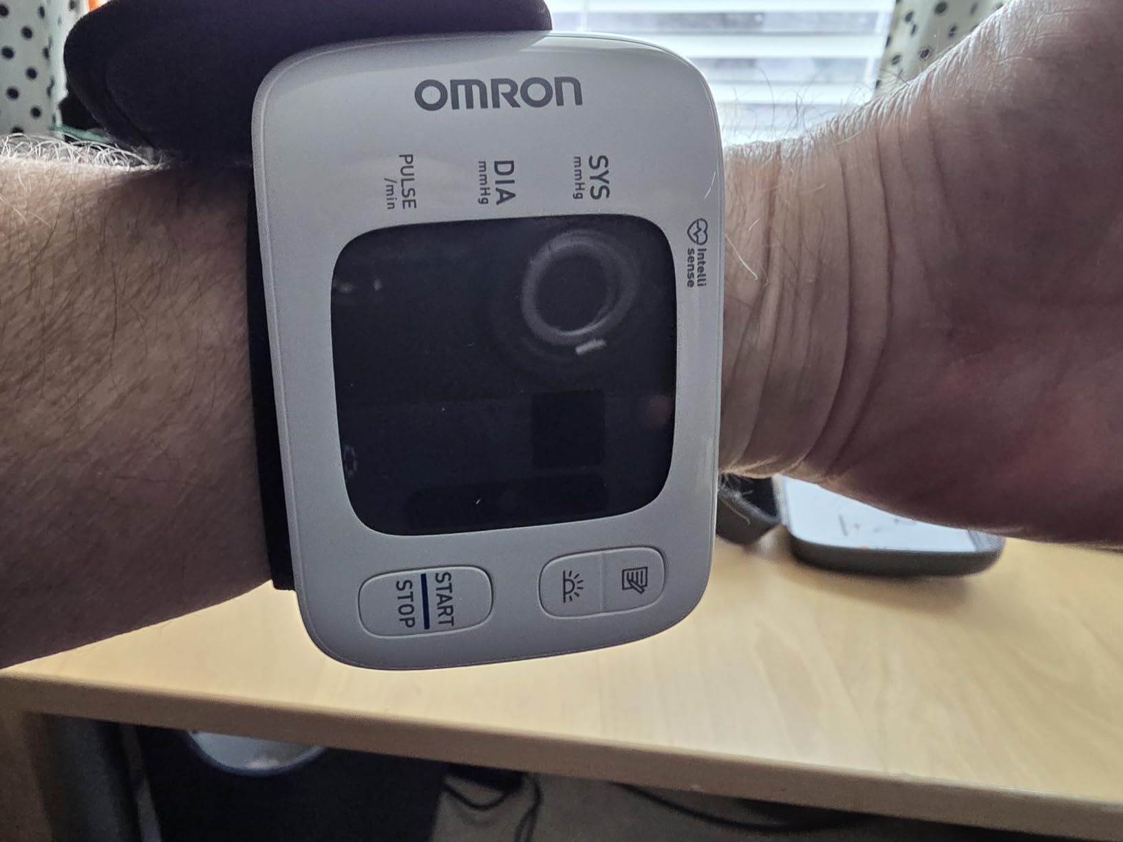 Omron Gold Wireless Wrist Blood Pressure Monitor customer photo 1