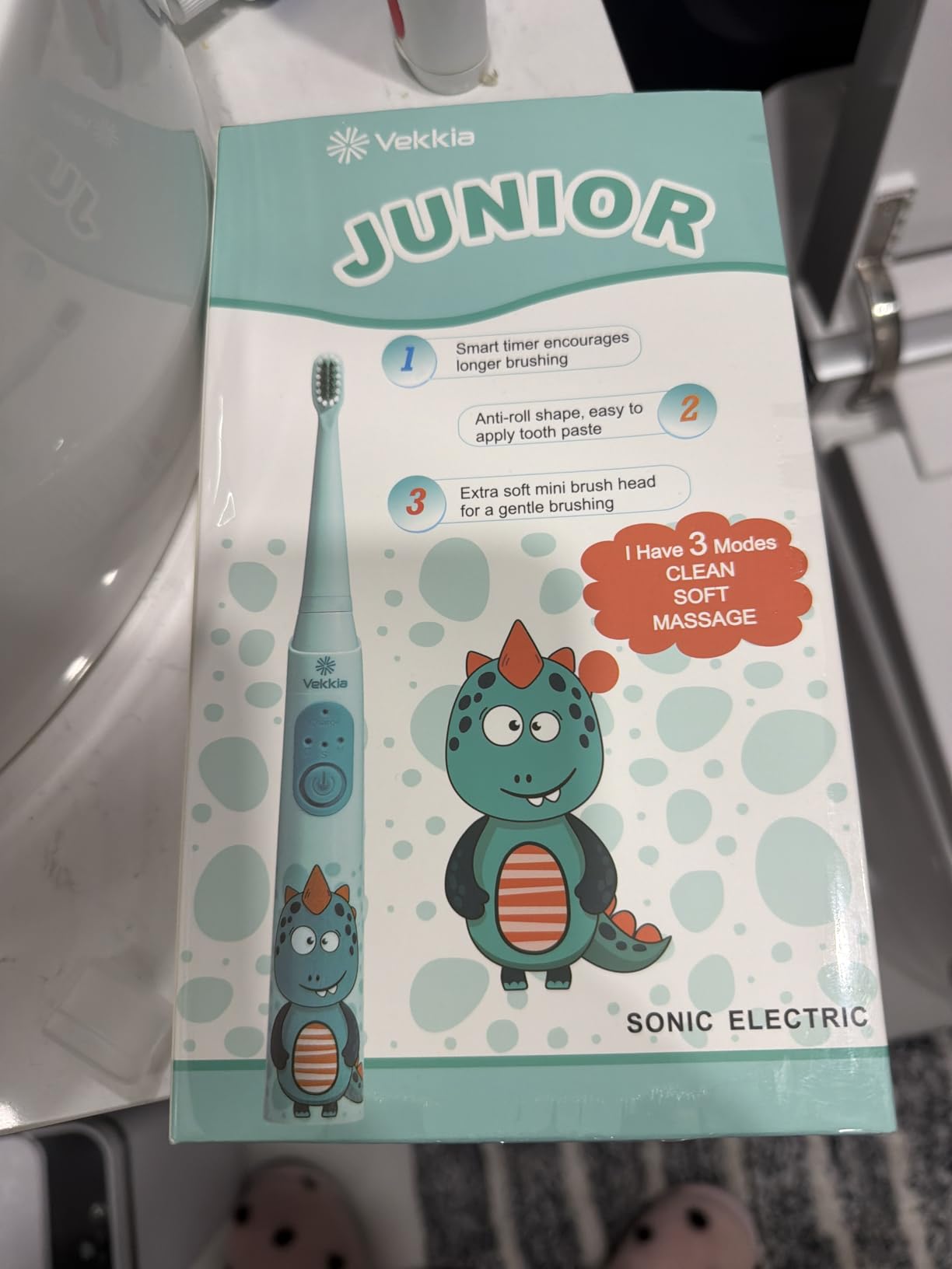 Vekkia Sonic Rechargeable Kids Electric Toothbrush(Blue) customer photo 2