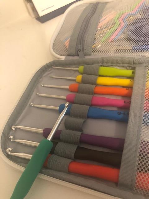 Katech Crochet Hooks Set with Case, Ergonomic | 85 Pcs Metal Crochet Needles and Complete Crochet Accessories customer photo 2