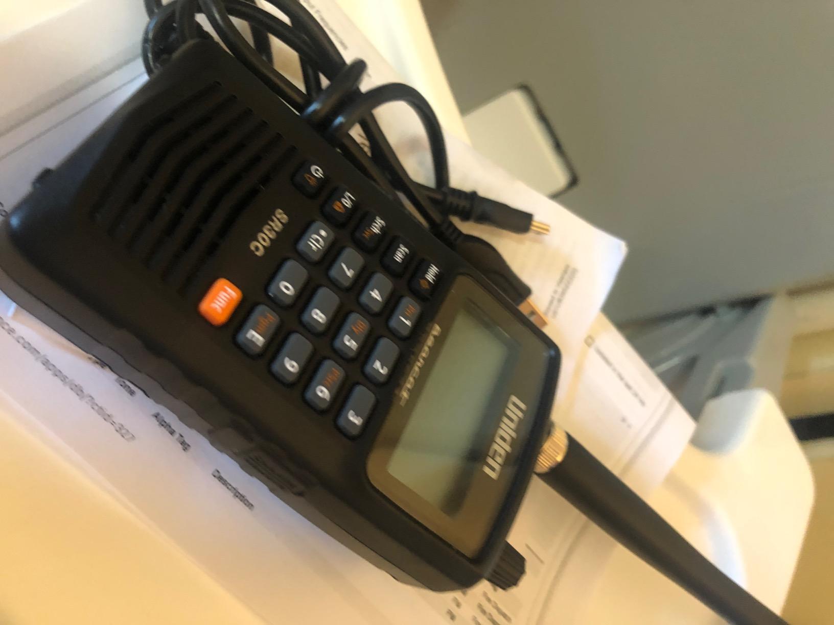 Uniden Bearcat SR30C, 500-Channel Compact Handheld Scanner, Close Call RF Capture, Turbo Search, PC programable, NASCAR, Racing, Aviation, Marine, Railroad. customer photo 2