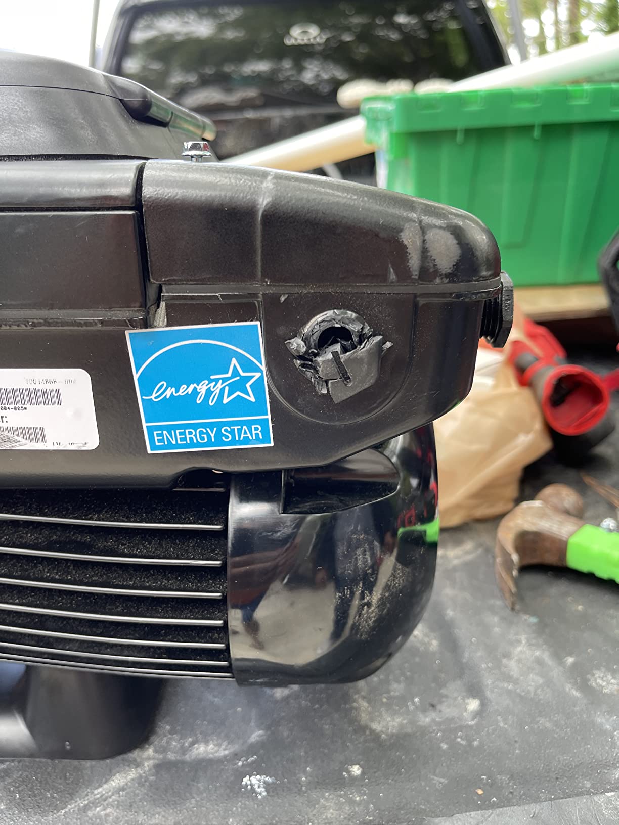 Hayward Pool Pump, 1.85 HP Pool Filter Pump (W3SP3202VSP), Black customer photo 2