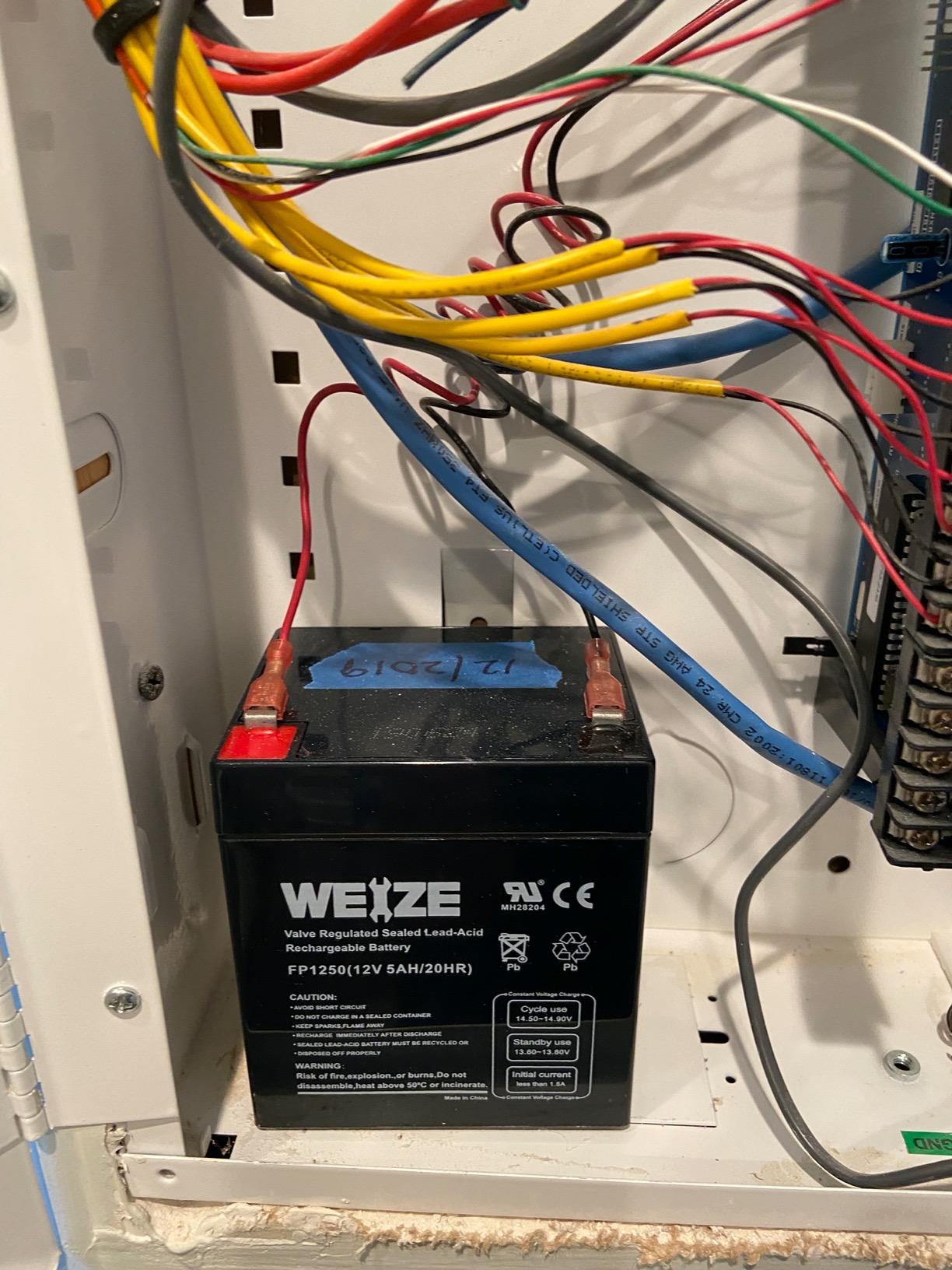 Weize Deep Cycle AGM 12 Volt 100Ah Battery, Maintenance-Free, 3% Self-Discharge Rate, 1150A Max Discharge Current, Perfect for RV, Solar, Trolling Motor, Wind, Marine, Camping and Off-Grid System customer photo 2