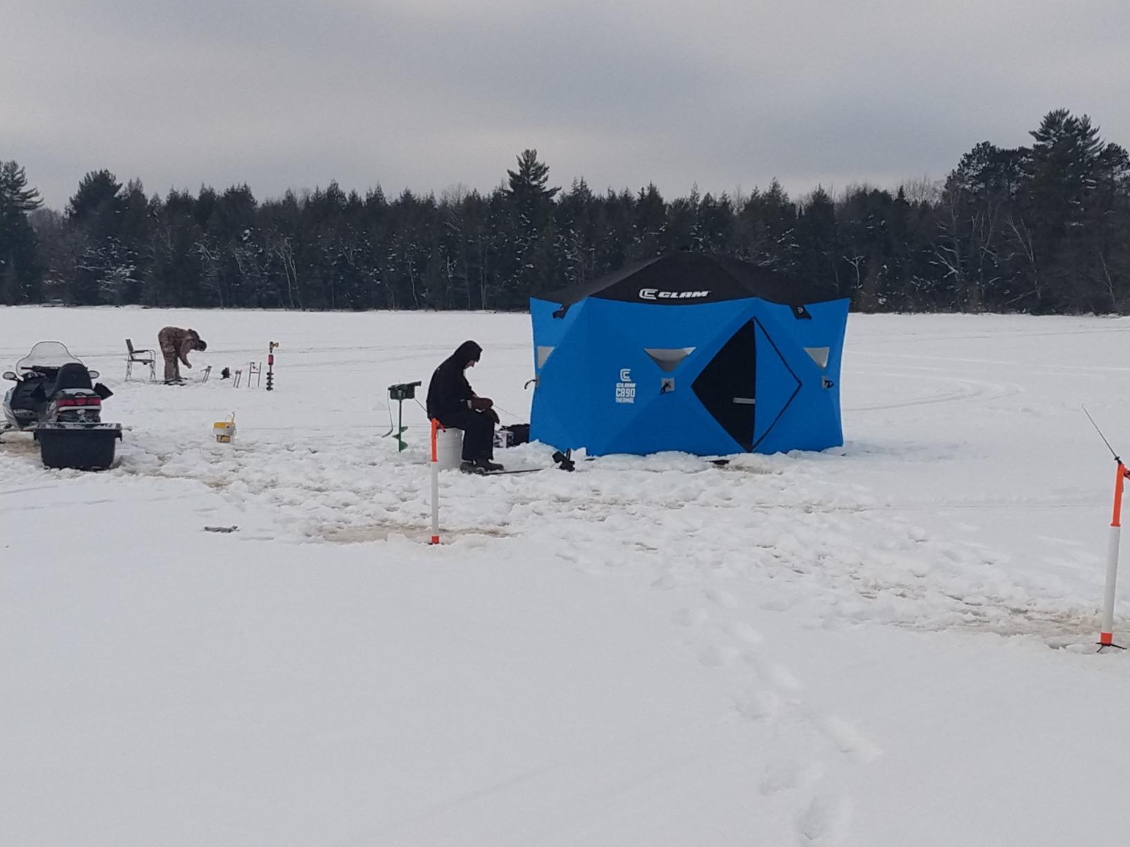 CLAM C-890 Thermal Ice Fishing Hub Shelter 11.5 x 11.5 ft customer photo 2