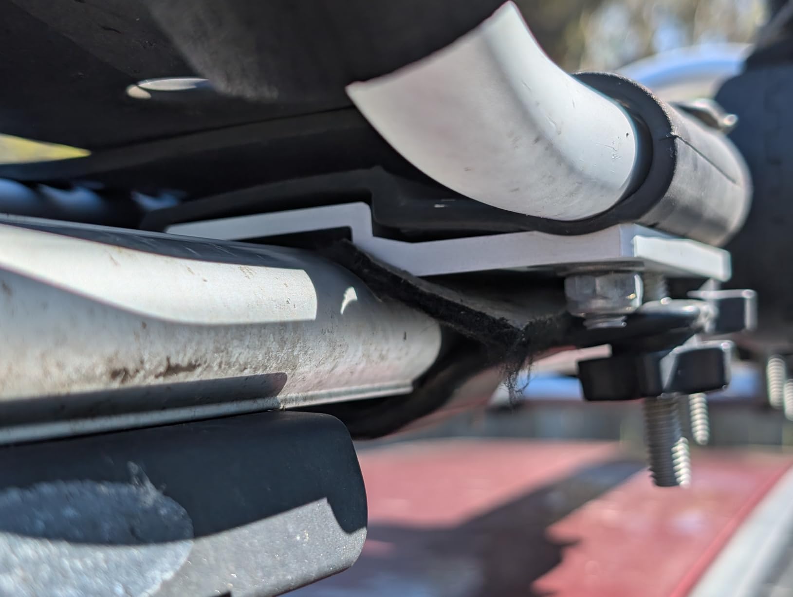 IKURAM R Aluminum Kayak Roof Rack Folding J-Style Universal 3-in-1 for Canoe, SUP, Kayaks, Surfboard customer photo 2