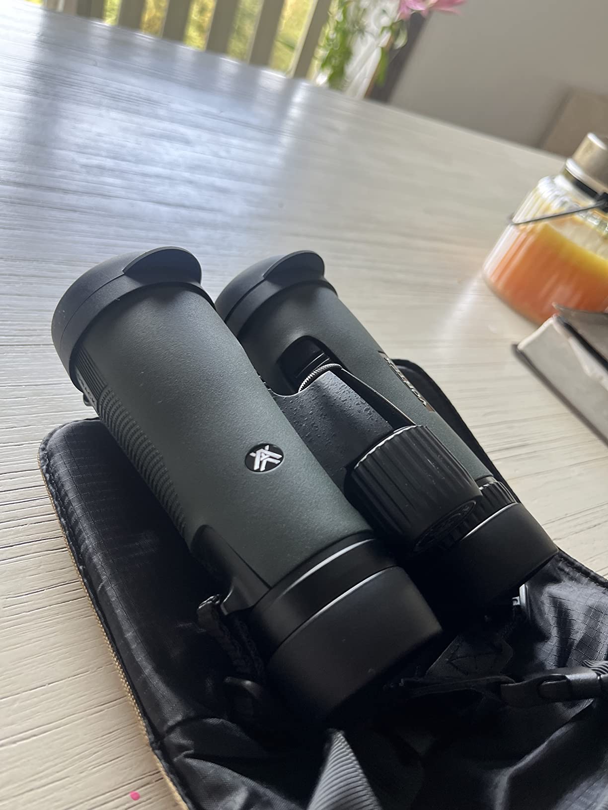 Vortex Diamondback HD 10x42 Binocular DB-215 | HD Optics, Tripod Adaptable, Waterproof, Fogproof, Shockproof, Included GlassPak customer photo 2
