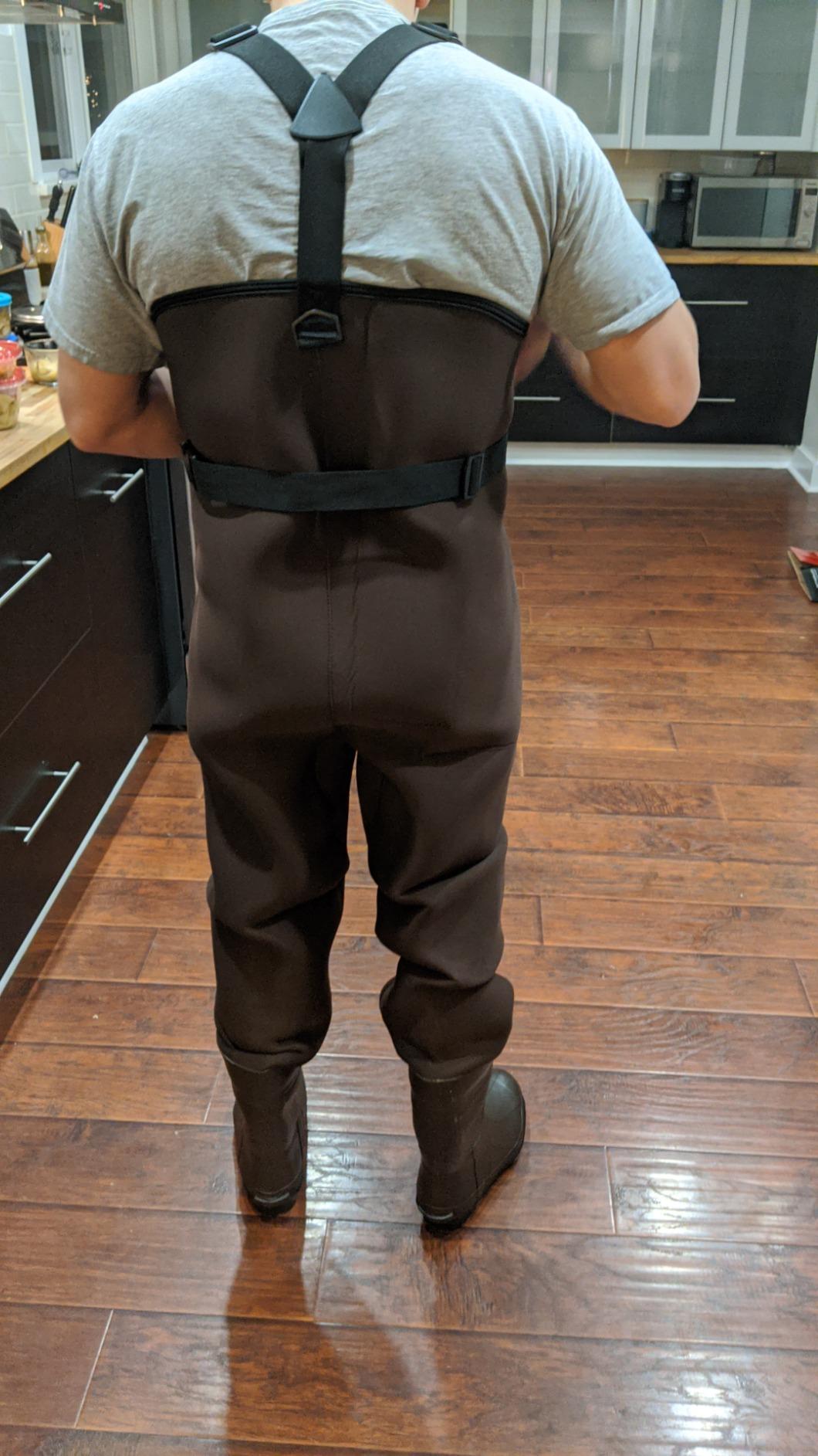 HISEA Fishing Chest Waders for Men & Women Waterproof Neoprene Wader Boot customer photo 1