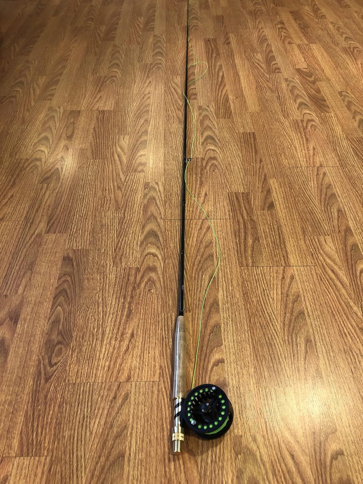 PLUSINNO Fly Fishing Rod and Reel Combo Kit, Fly Fishing Rod for Starters | 4 Piece Lightweight Ultra-Portable Graphite 5 Wt -9' Fly Rod, 5/6 Reel, Complete Starter Package with Carrying Bag customer photo 2