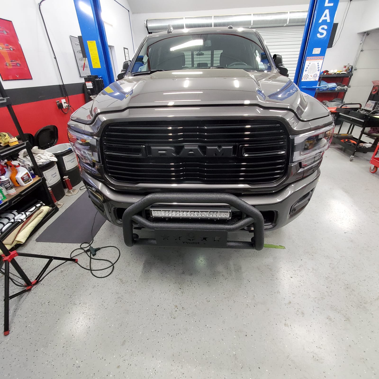 Tyger Auto TG-GD6D60528 Front Bumper Guard Compatible with 2019-2024 Dodge Ram 2500 3500 | Not Fit Power Wagon Trim | Textured Black | Light Mount | Bull Bar customer photo 2