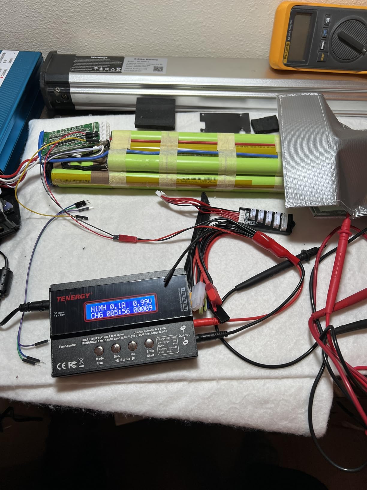 Tenergy 1S-6S Digital Battery Pack Charger for Li-Fe/Li-PO/NiCd/NiMH Packs Balance Charger Discharger w/Tamiya/JST/EC3/HiTec/Deans Connectors + Lipo Bag customer photo 2