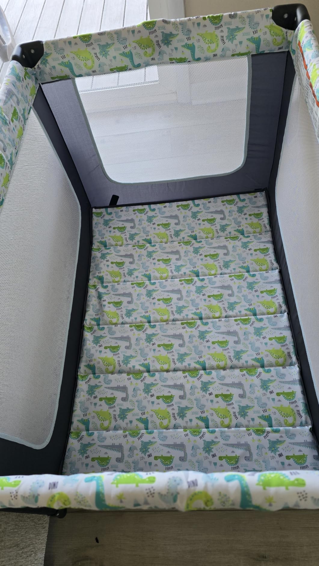 Dream On Me Zodiak Baby Playard, Breathable Mesh Sides, Soft Comfortable Mattress, Quick & Easy to Fold with Travel Carry Bag, Compact Space Saving Design - Black customer photo 1