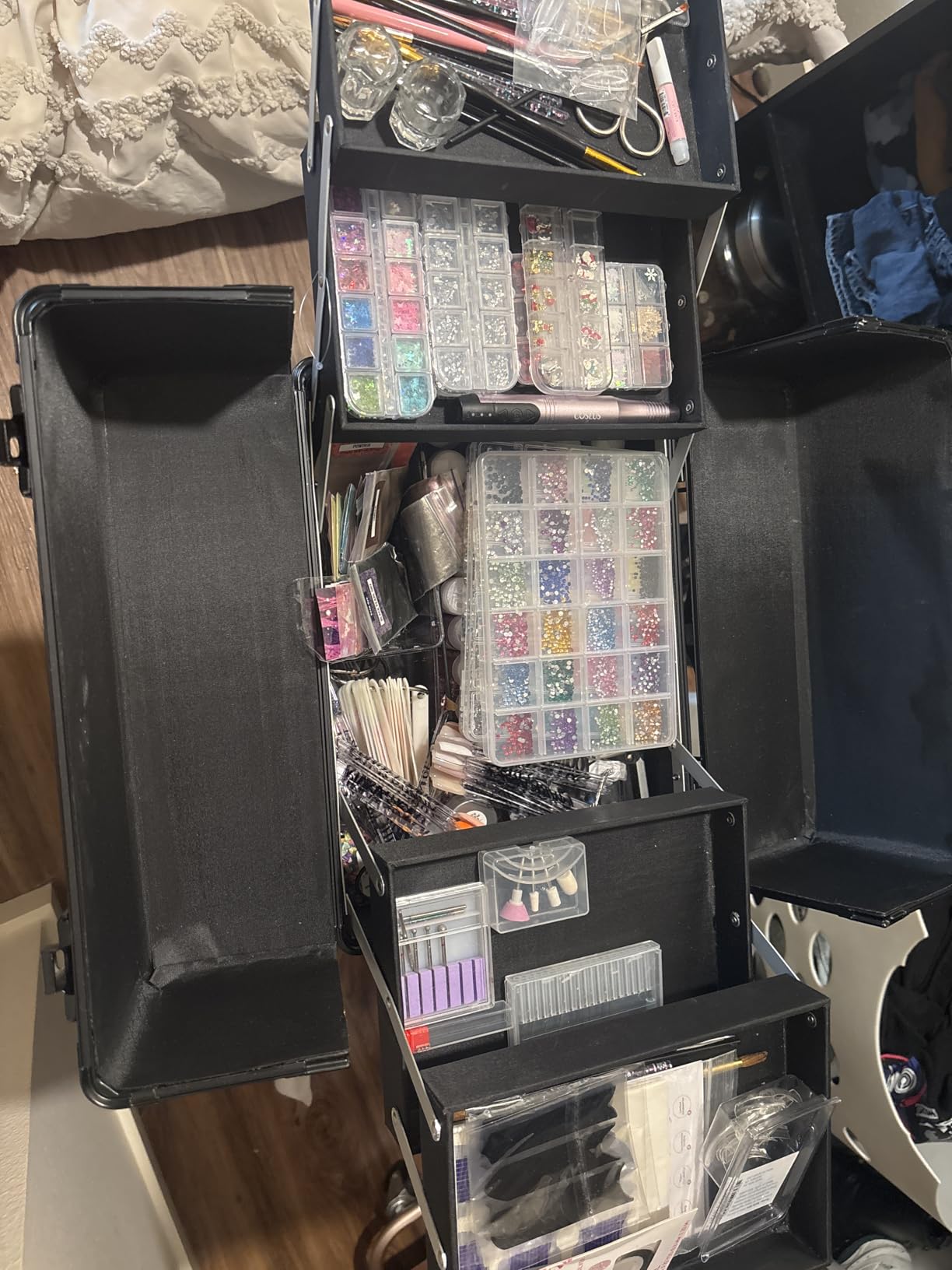 Yaheetech 4 in 1 Rolling Makeup Train Case, Lockable Black Cosmetology Cart | Extra large aluminum-trimmed nail cart with detachable tiers and accordion trays keeping beauty supplies organized on the go customer photo 1