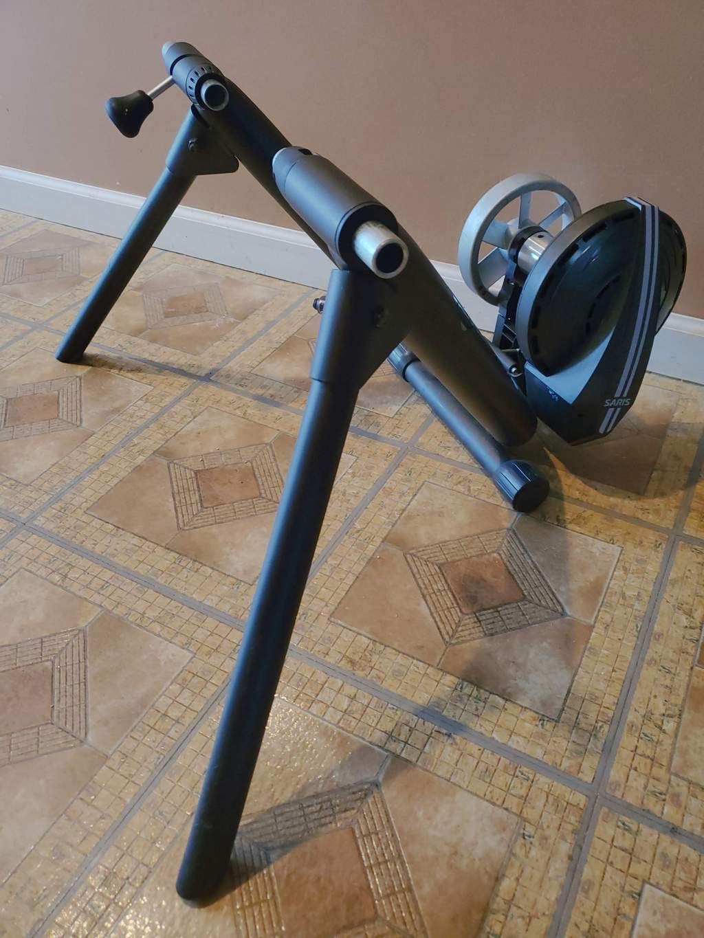 Saris M2 Smart Indoor Electromagnetic Resistance Bike Trainer, Compatible with Zwift App customer photo 1