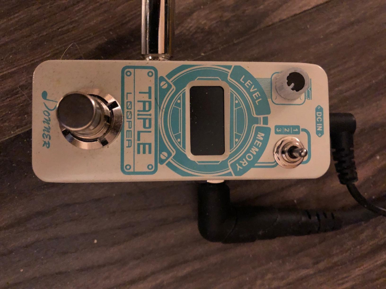 Donner Triple Looper Guitar Pedal, 3 Loops 90 mins Looping Time Loop Pedal with Screen Unlimited Overdubs Undo/Redo for Electric Guitar Bass, True Bypass customer photo 1