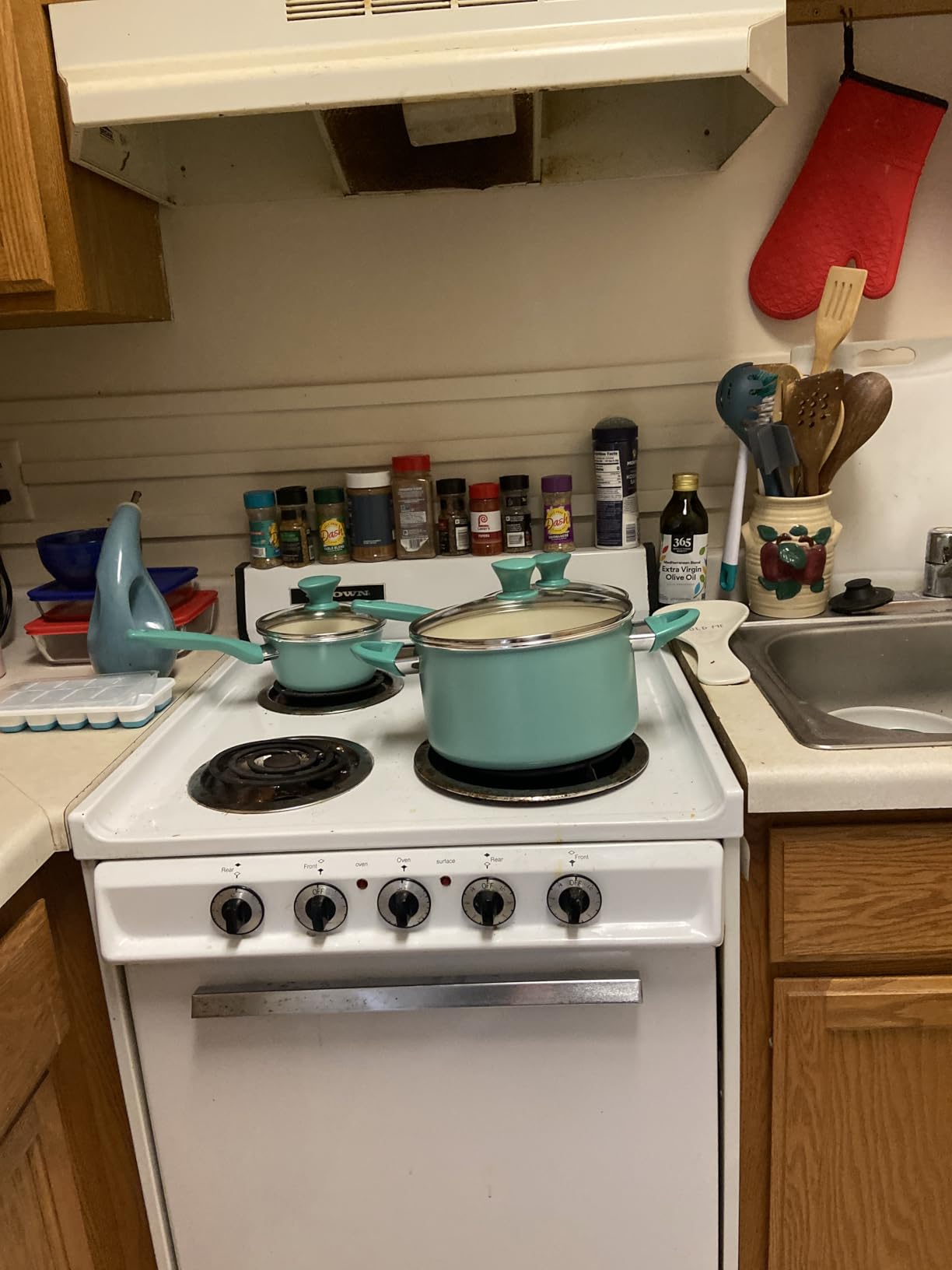 GreenPan Rio Healthy Ceramic Nonstick 16 Piece Cookware Pots and Pans Set, PFAS-Free, Dishwasher Safe, Turquoise customer photo 1