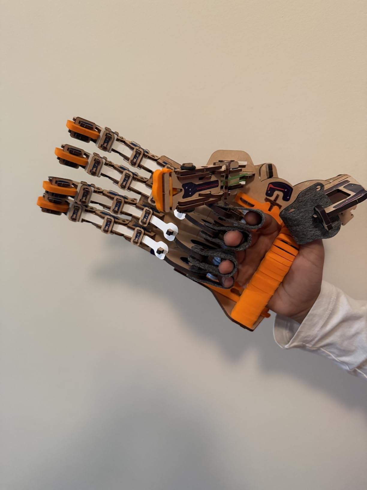 Smartivity Robotic Mechanical Hand STEM Toy for Kids 8-14 customer photo 2