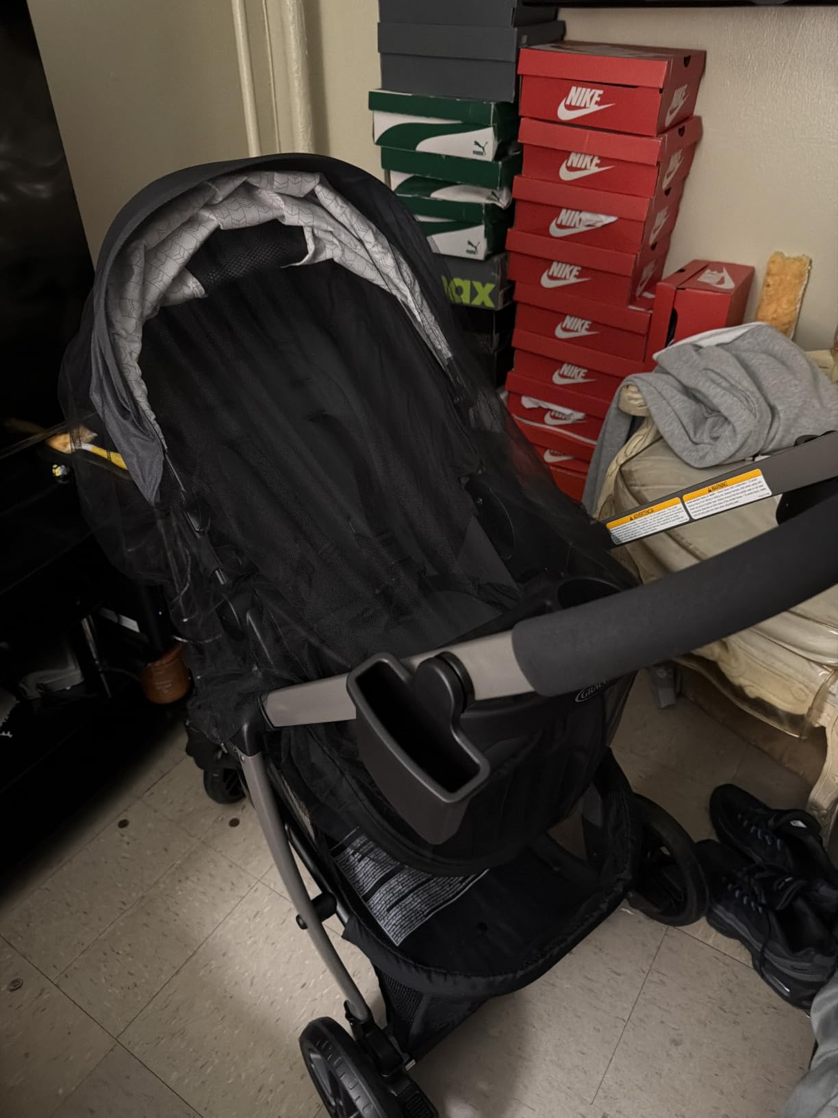 Graco Modes Pramette Travel System, Car Seat and Stroller Combo, Includes SnugRide LX Infant Car Seat and Baby Stroller, 3 Modes: Car Seat Carrier, Pramette, Toddler Stroller, Ellington customer photo 2