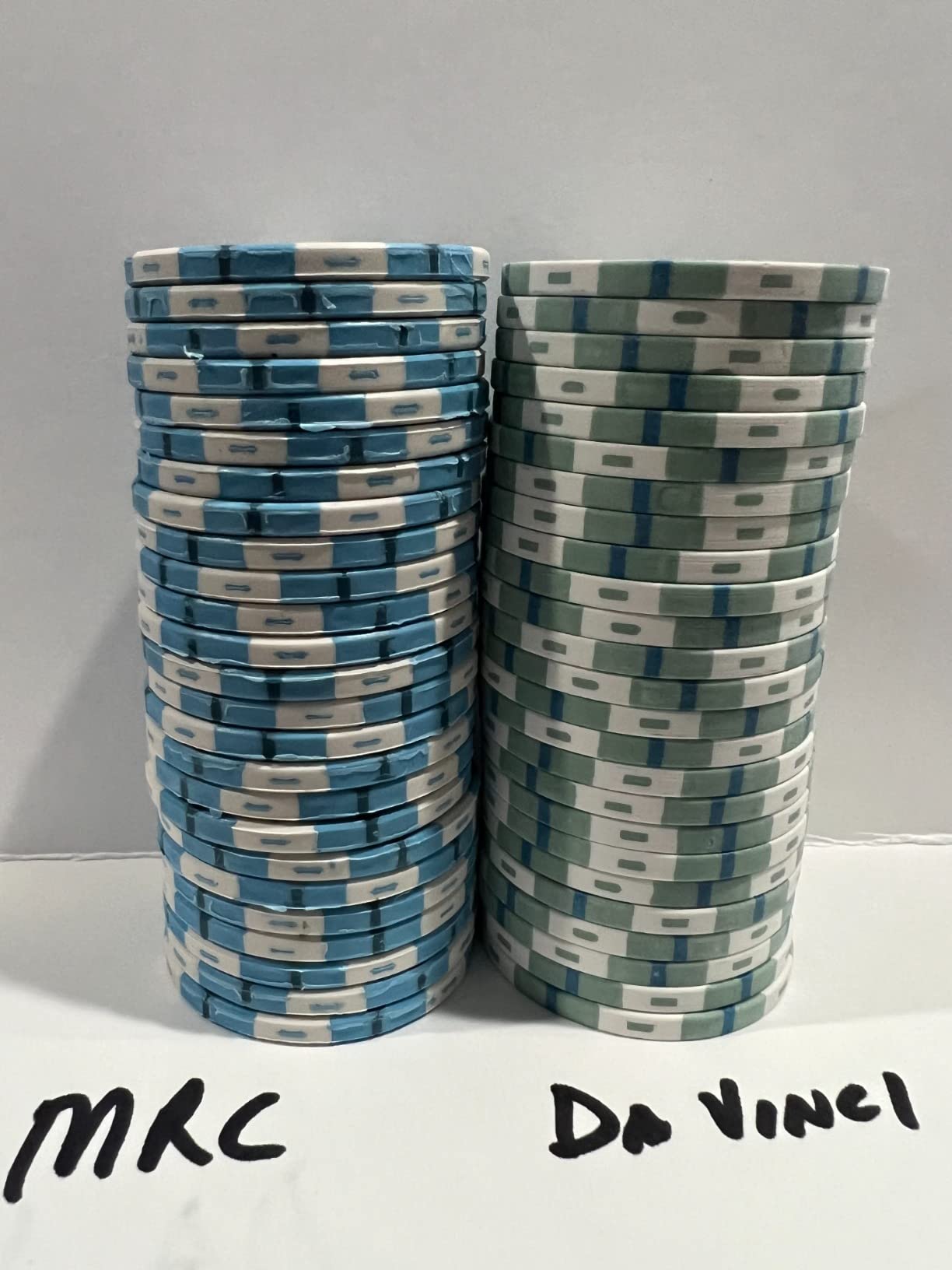 DA VINCI Monte Carlo Poker Club Set of 500 14 Gram 3 Tone Chips with Upgrade Ding Proof Black ABS Case, 2 Decks Plastic Playing Cards, 2 Cut Cards, Dealer and Blind Buttons customer photo 2