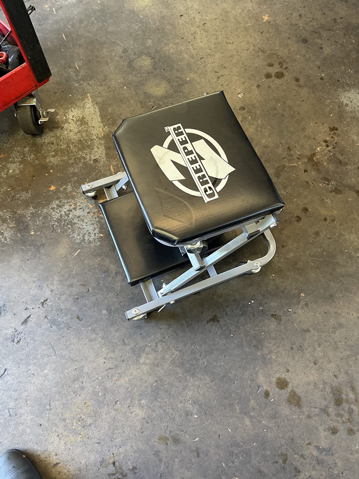 Pro-LifT C-2036DG Black/Green 300 Lbs Mechanic Creeper customer photo 1