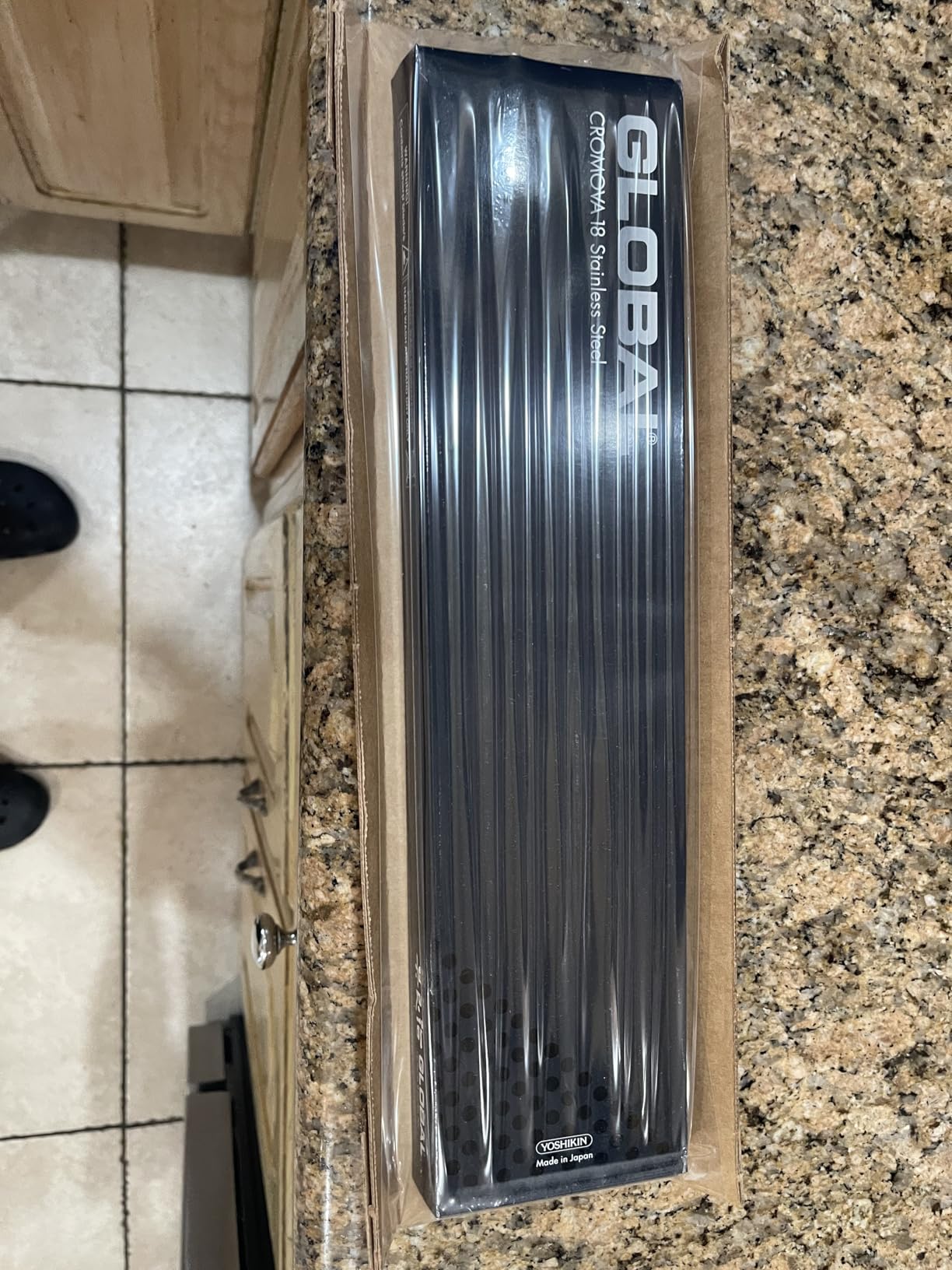 Global Model X Chef's Knife - Made in Japan, 8