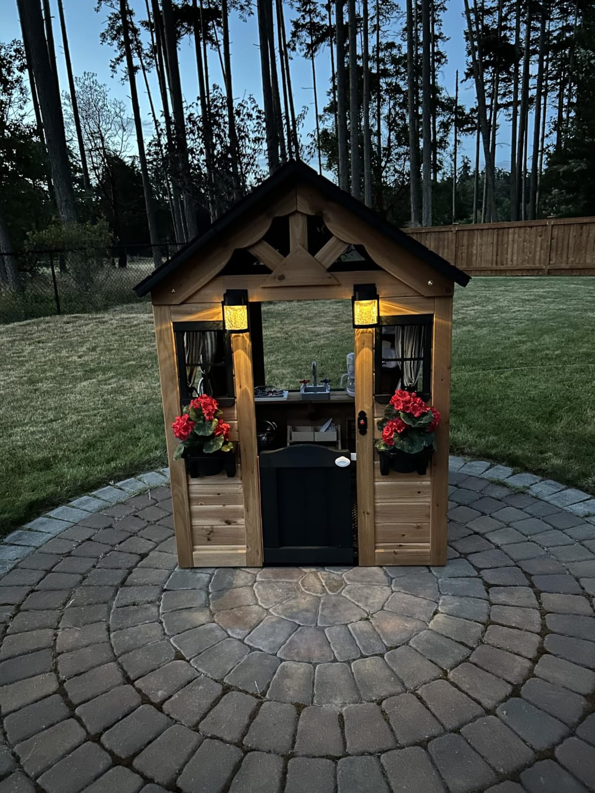 Backyard Discovery Sweetwater Cedar Wooden Kids Playhouse Cottage with Play Kitchen, Snack Bar, Half Door, Toy Phone, Windows, Flowerpot Holders, and Working Doorbell for Outdoor Imaginative Play customer photo 2