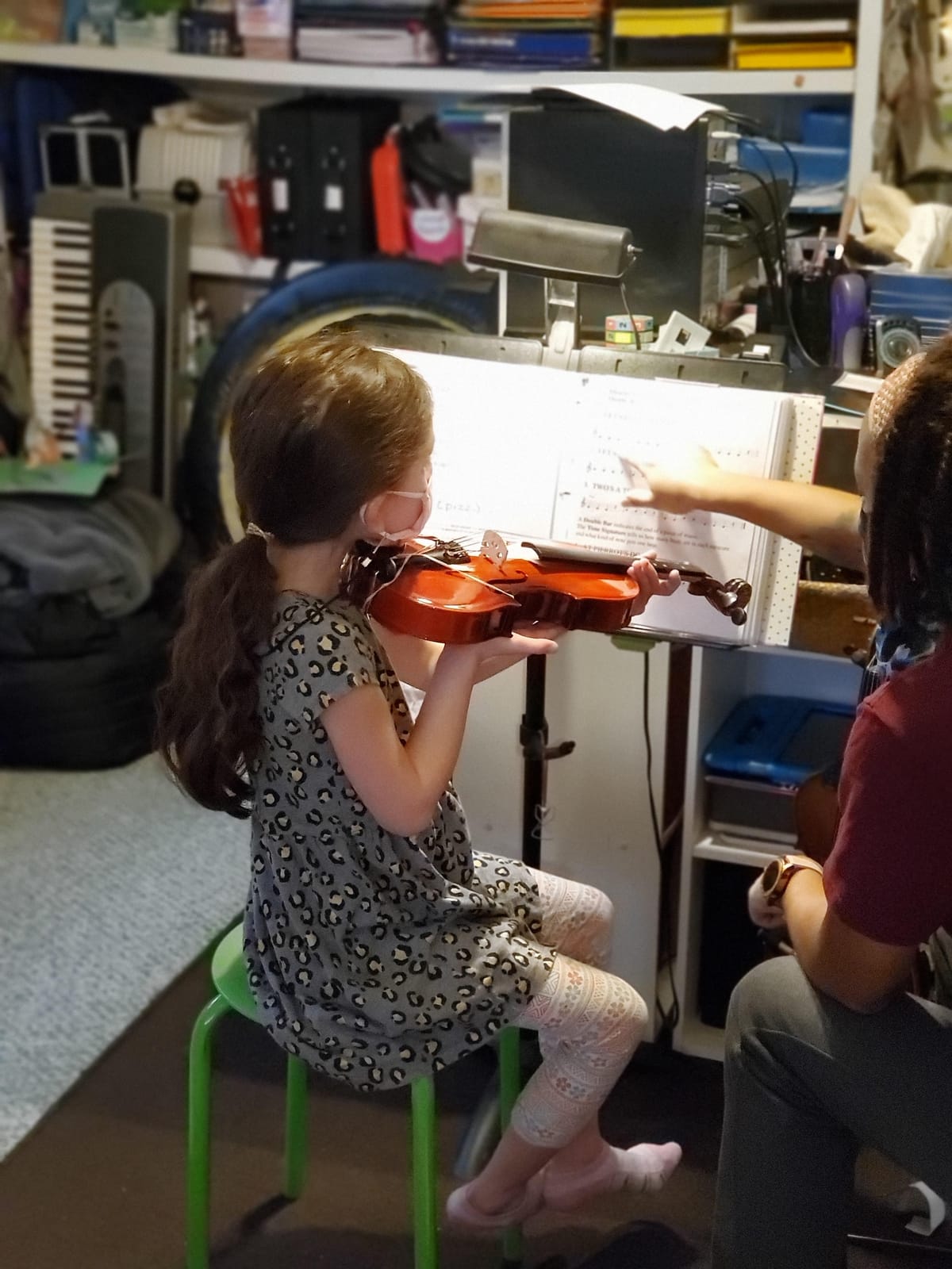 Eastar 3/4 Violin for Beginners, Violins Kit for Student, Fiddle with Hard Case, Rosin, Shoulder Rest, Bow, and Extra Strings (Imprinted Finger Guide on Fingerboard) customer photo 1