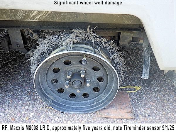 TireMinder i10 RV TPMS with 4 Transmitters, Black customer photo 2