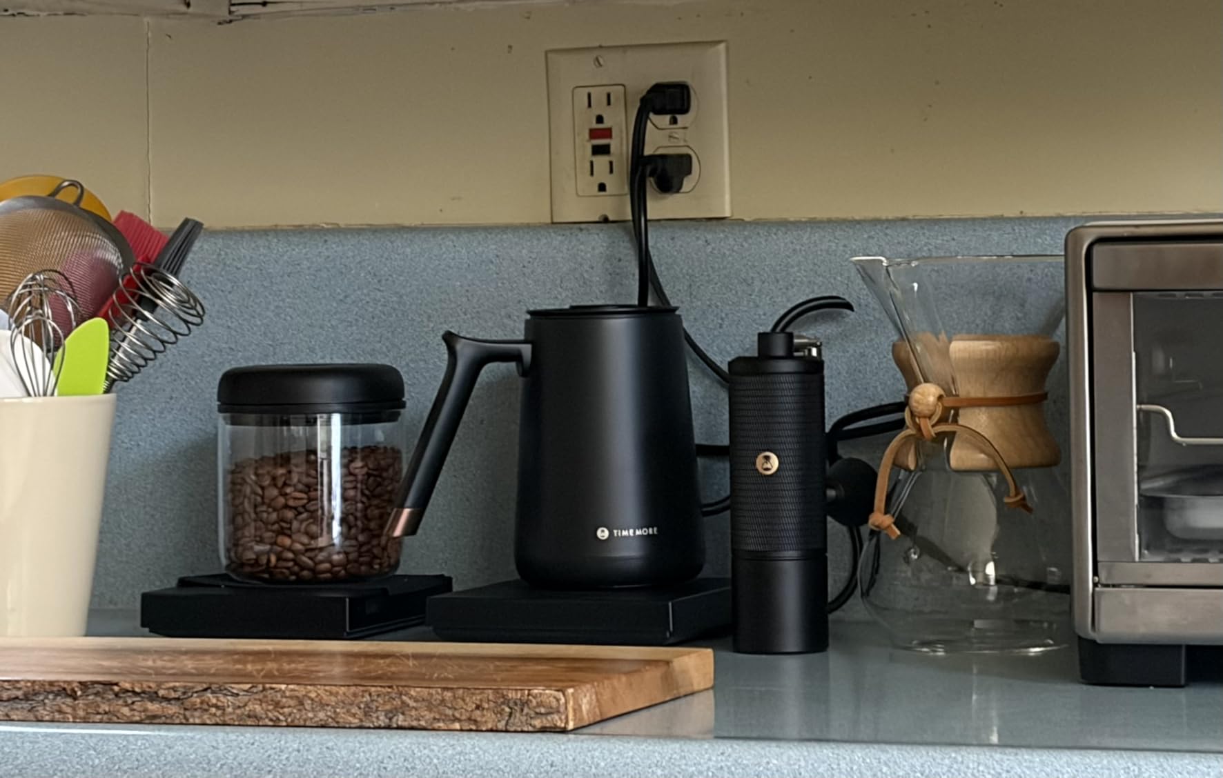 TIMEMORE Chestnut C2 Manual Coffee Grinder Capacity 25g with CNC Stainless Steel Tapered Burr - Internal Adjustable Setting, Double Bearing Positioning, French Press Coffee for Hand Grinder Gift customer photo 2