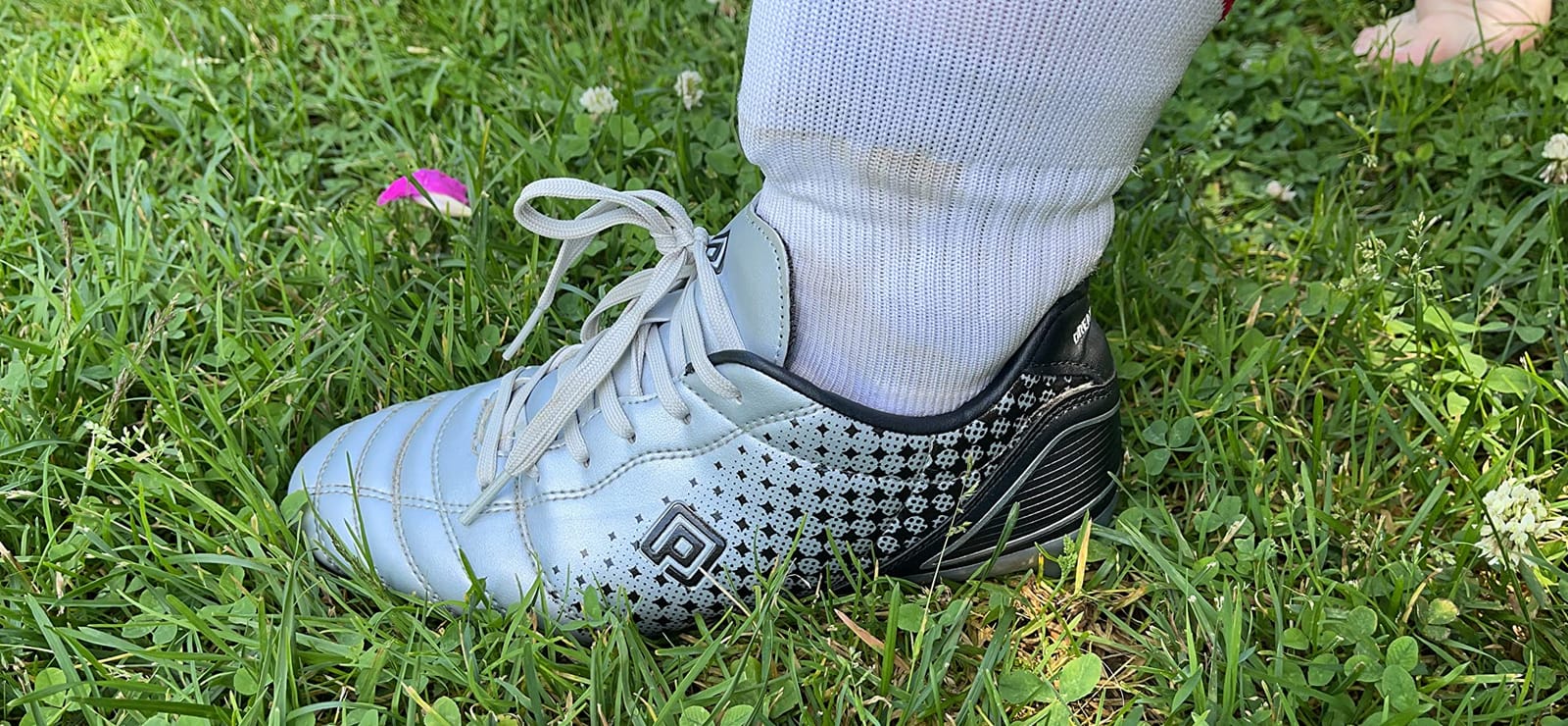 DREAM PAIRS Men's Firm Ground Soccer Shoes customer photo 1