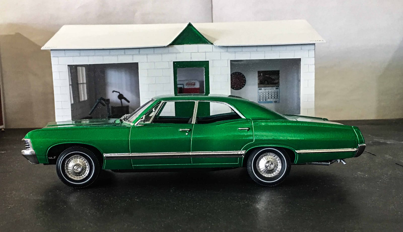 AMT 1967 Chevy Impala 4-Door Supernatural 1:25 Scale Model Kit customer photo 2