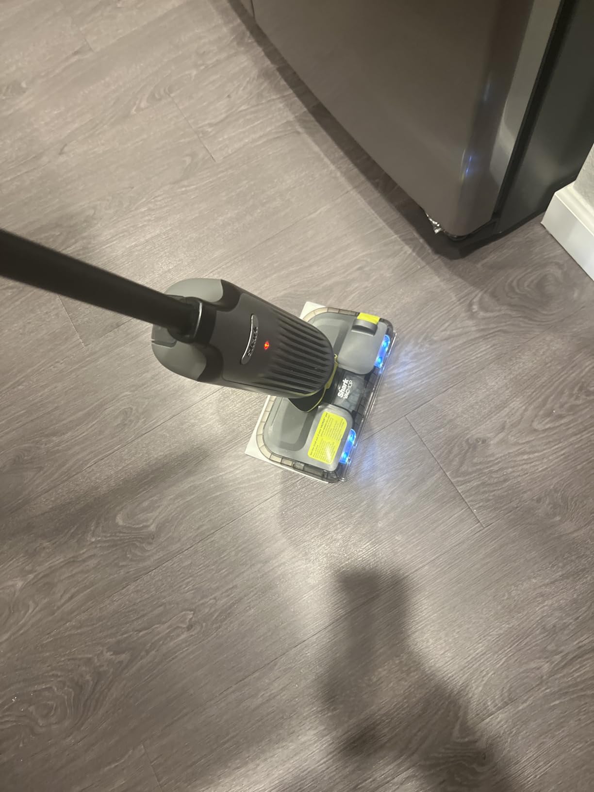 Shark VACMOP Cordless Vacuum & Spray Mop, Gray, VM252 | Hard Floor Cleaner, Powerful Suction, Lightweight, LED Headlights, 4 Disposable Pads, 12oz Solution Included customer photo 1