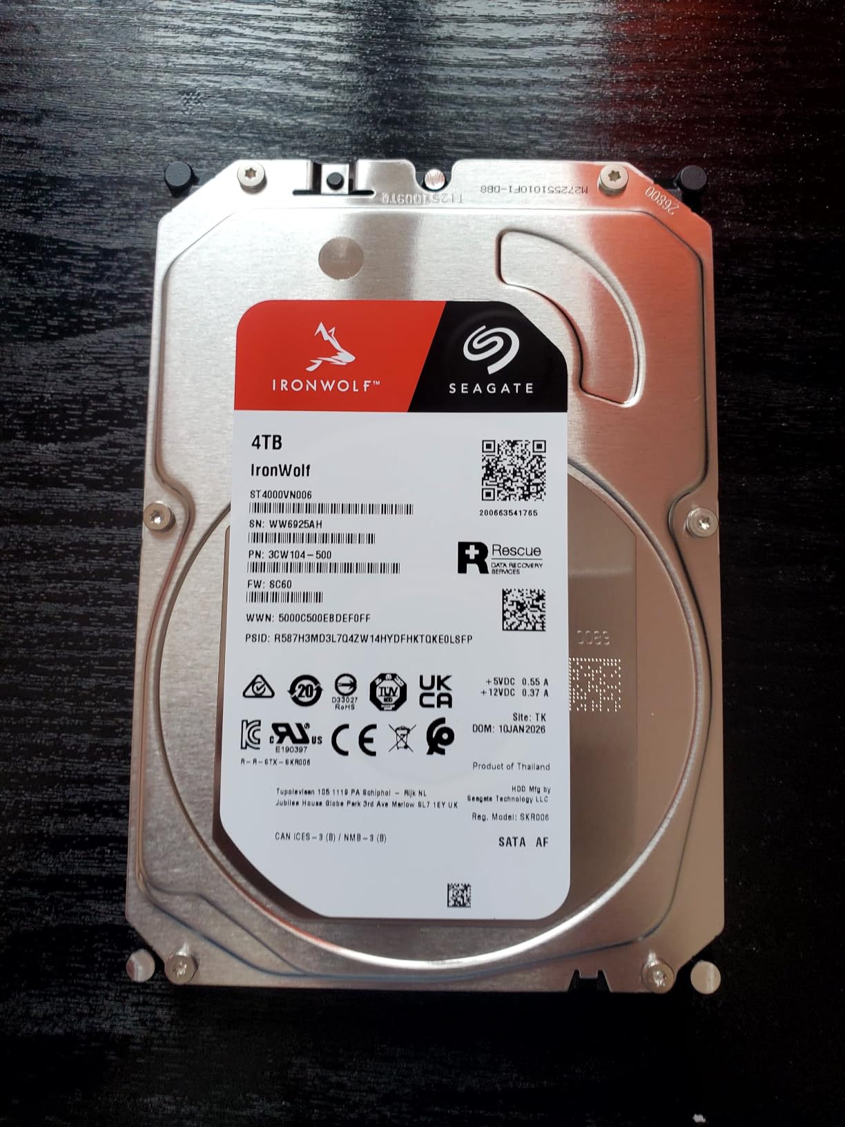 Seagate 8TB IronWolf Internal NAS Hard Drive | SATA 6 Gb/s (ST8000VNZ04) | 24/7 NAS-optimized HDD. AgileArray, All-CMR, RV sensors for multi-bay, 180TB/year. 3-Year Warranty + 3-Year Rescue customer photo 2