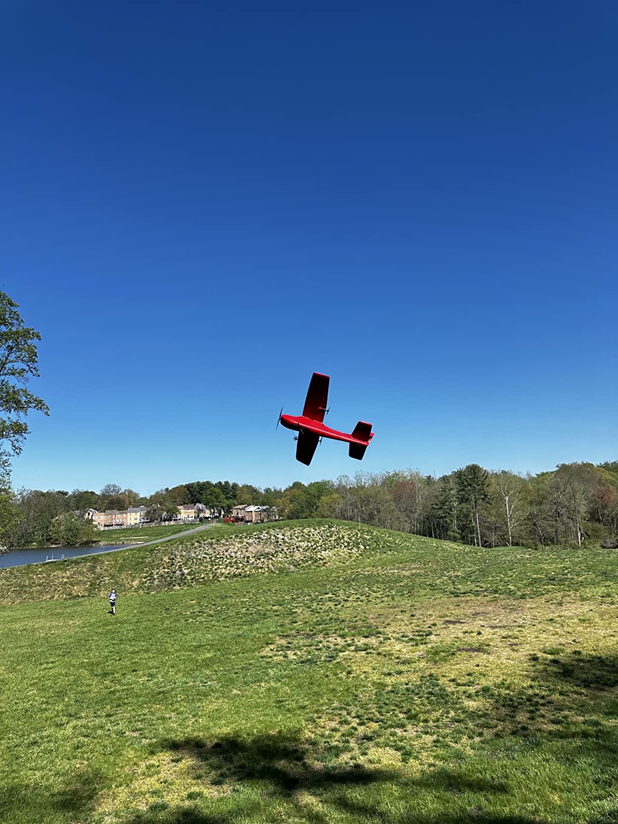 2 CH RC Airplane, RC Plane Ready to Fly, 2.4GHz Remote Control Airplane, Easy to Fly RC Glider for Kids & Beginners (Red) customer photo 2