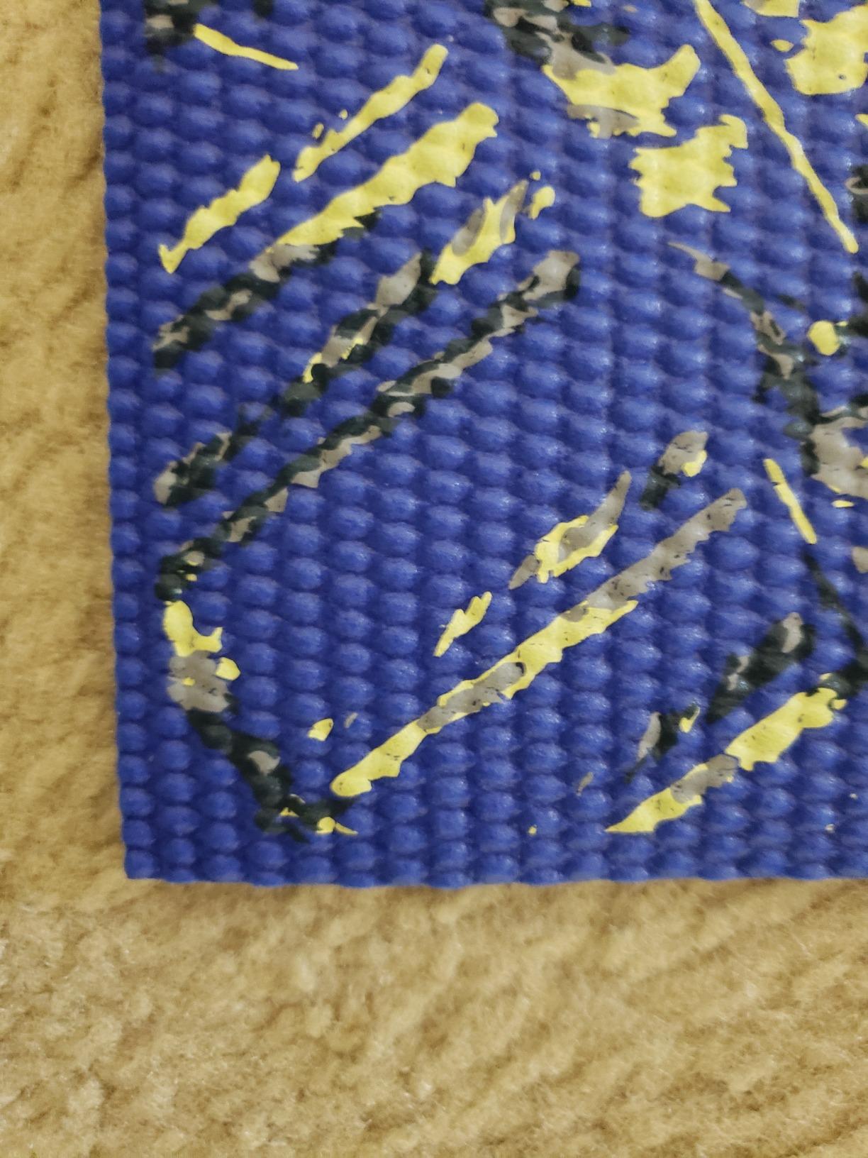 Gaiam Premium Yoga Mat, 6mm Thick Print Mat | Premium 6mm thick cushioning for joint support. Non-slip print design for yoga, Pilates & floor workouts. customer photo 2