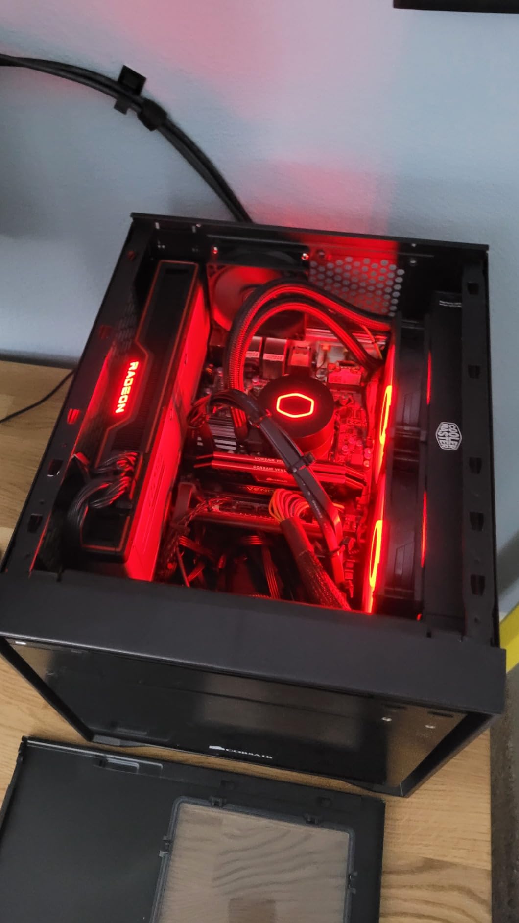 CoolerMaster MasterLiquid ML240L RGB V2, Close-Loop AIO CPU Liquid Cooler, Gen3 Dual Chamber Pump, 240mm Radiator, SickleFlow 120 PWM ARGB, AMD Ryzen AM5/AM4, Intel LGA1700/1200 customer photo 1