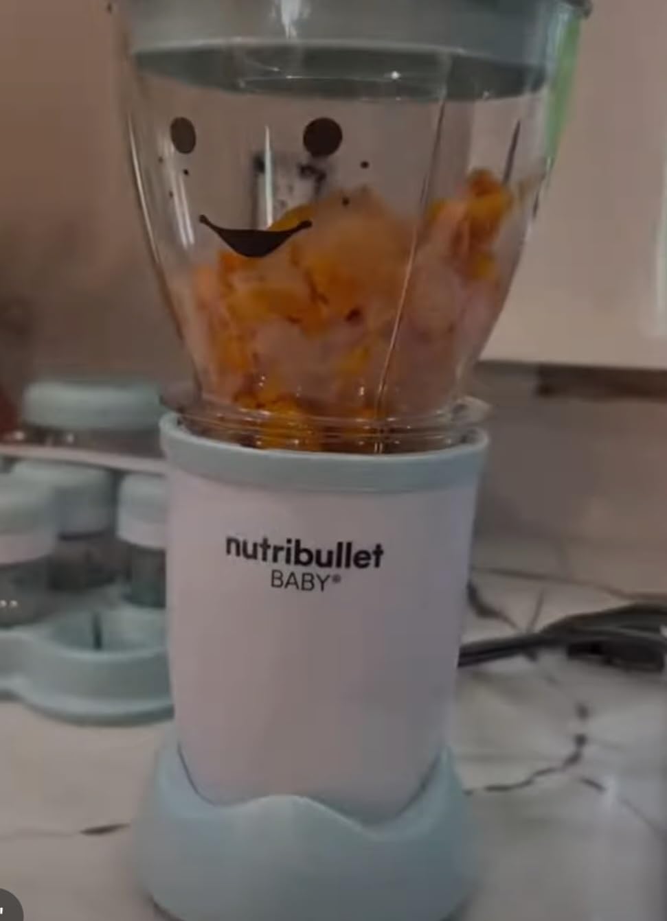 NutriBullet NBY-50100 Baby Complete Food-Making System, 32-Oz, White, Blue, Clear customer photo 1